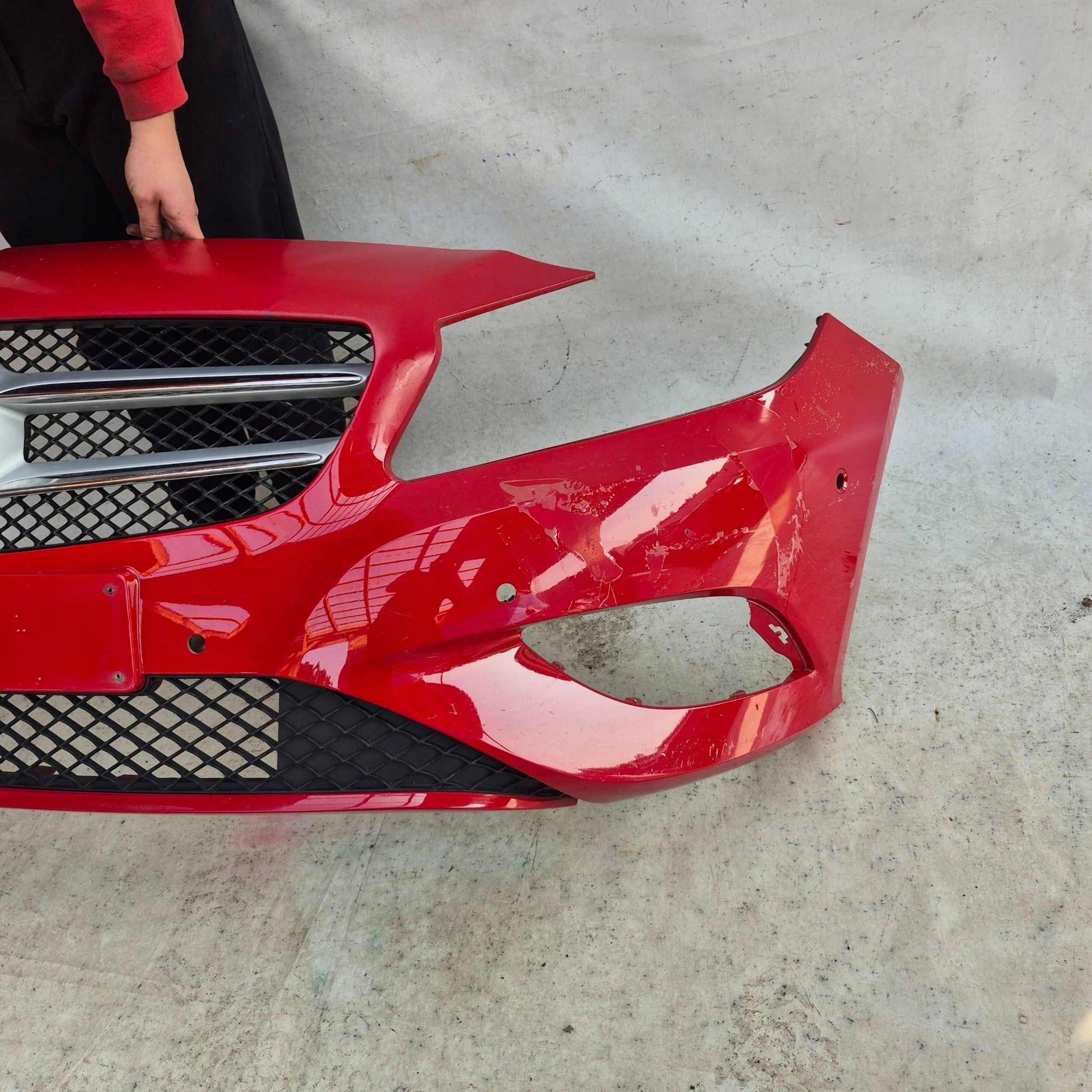 MERCEDES A KLASA W176 12- bumper front front PDC