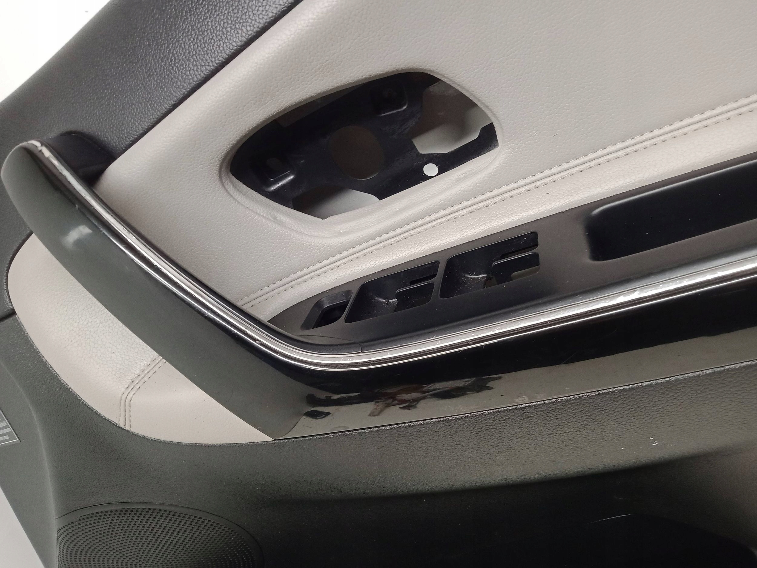 KIA CEED II side upholstery door right front 82360-A2000 2012
