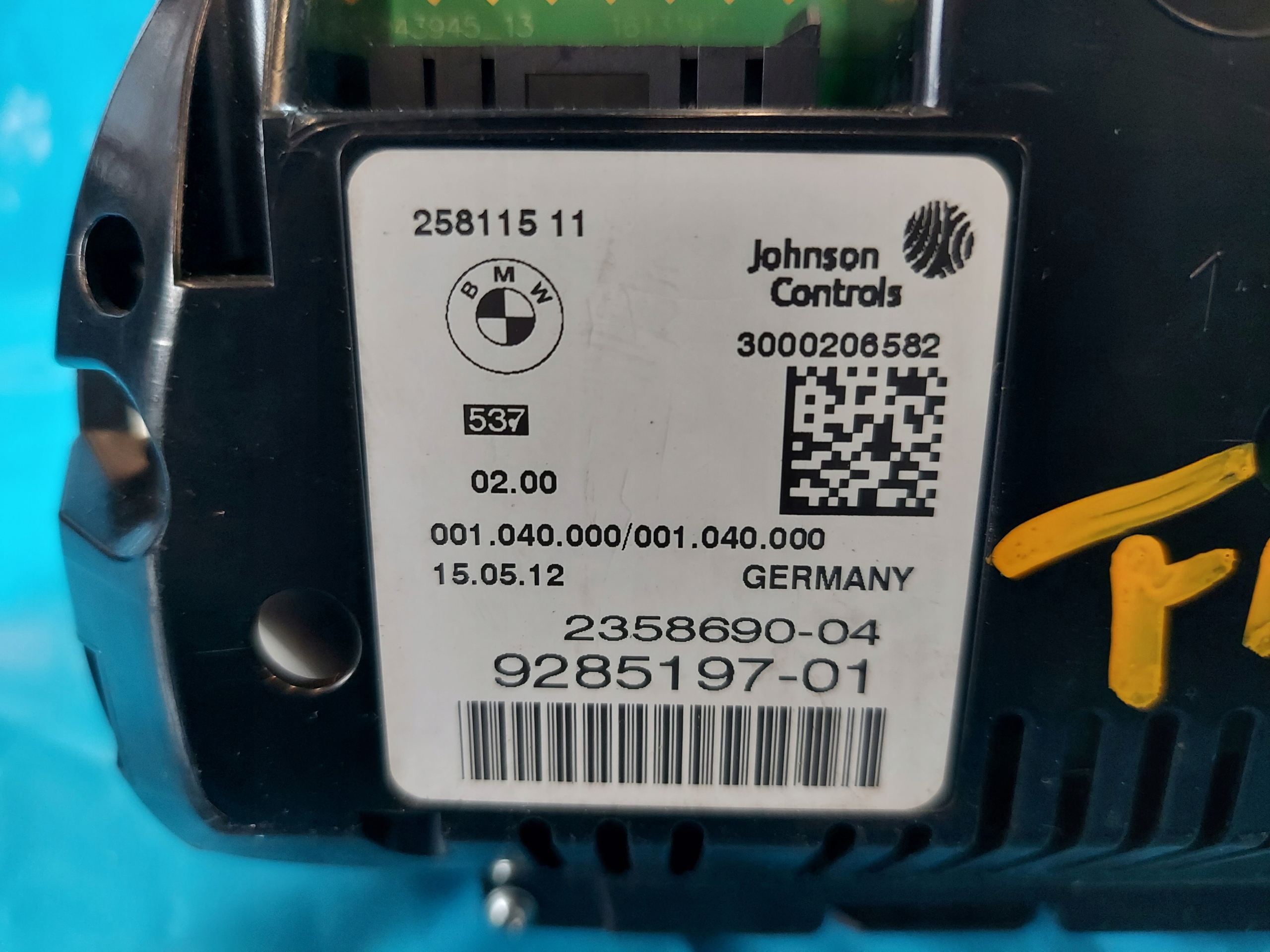 dials clock BMW 5 F10 2.0 D 2012 R 25811511 UK