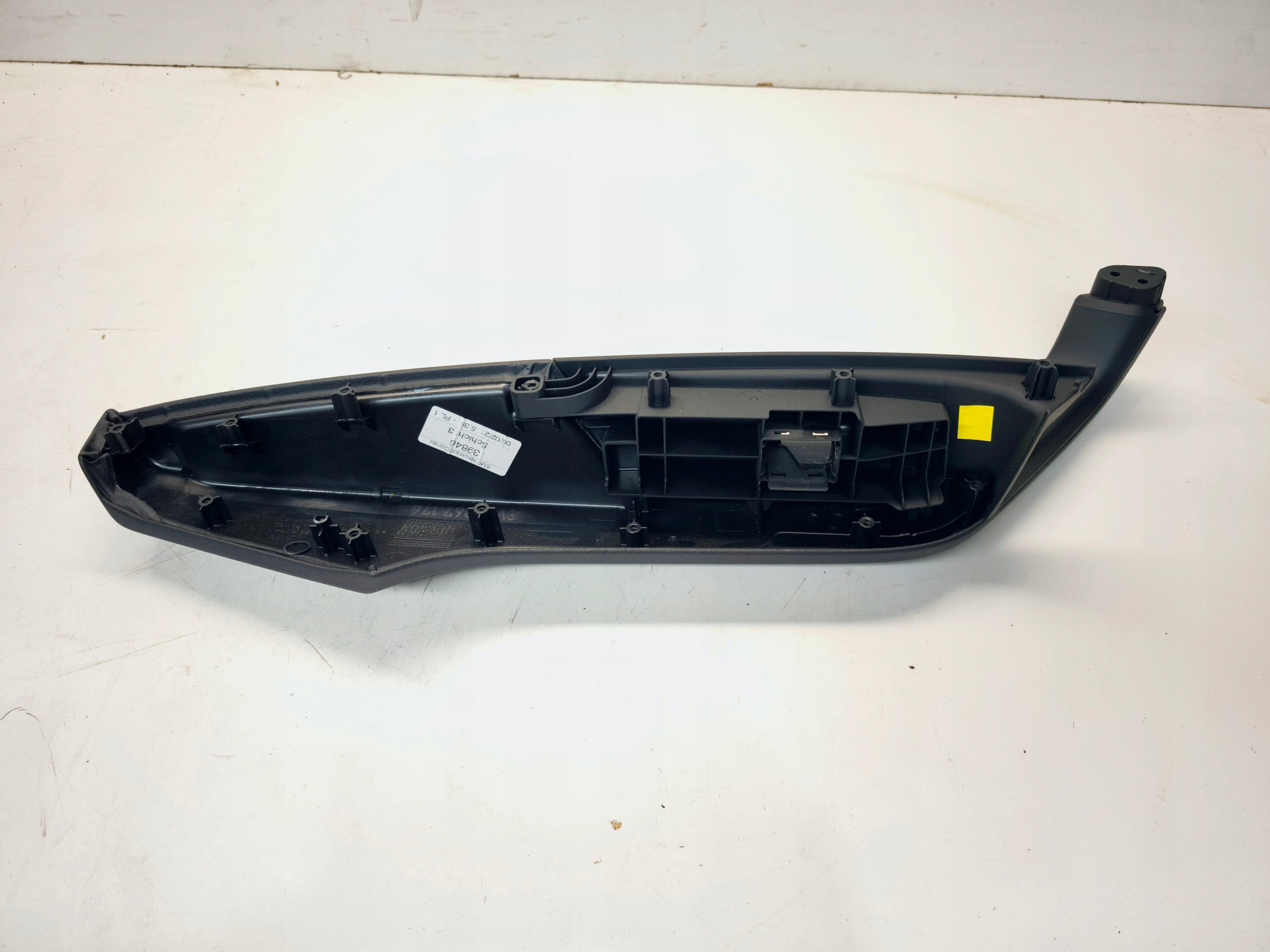 armrest right front leather AUDI A4 B9 LIFT 8W0867174