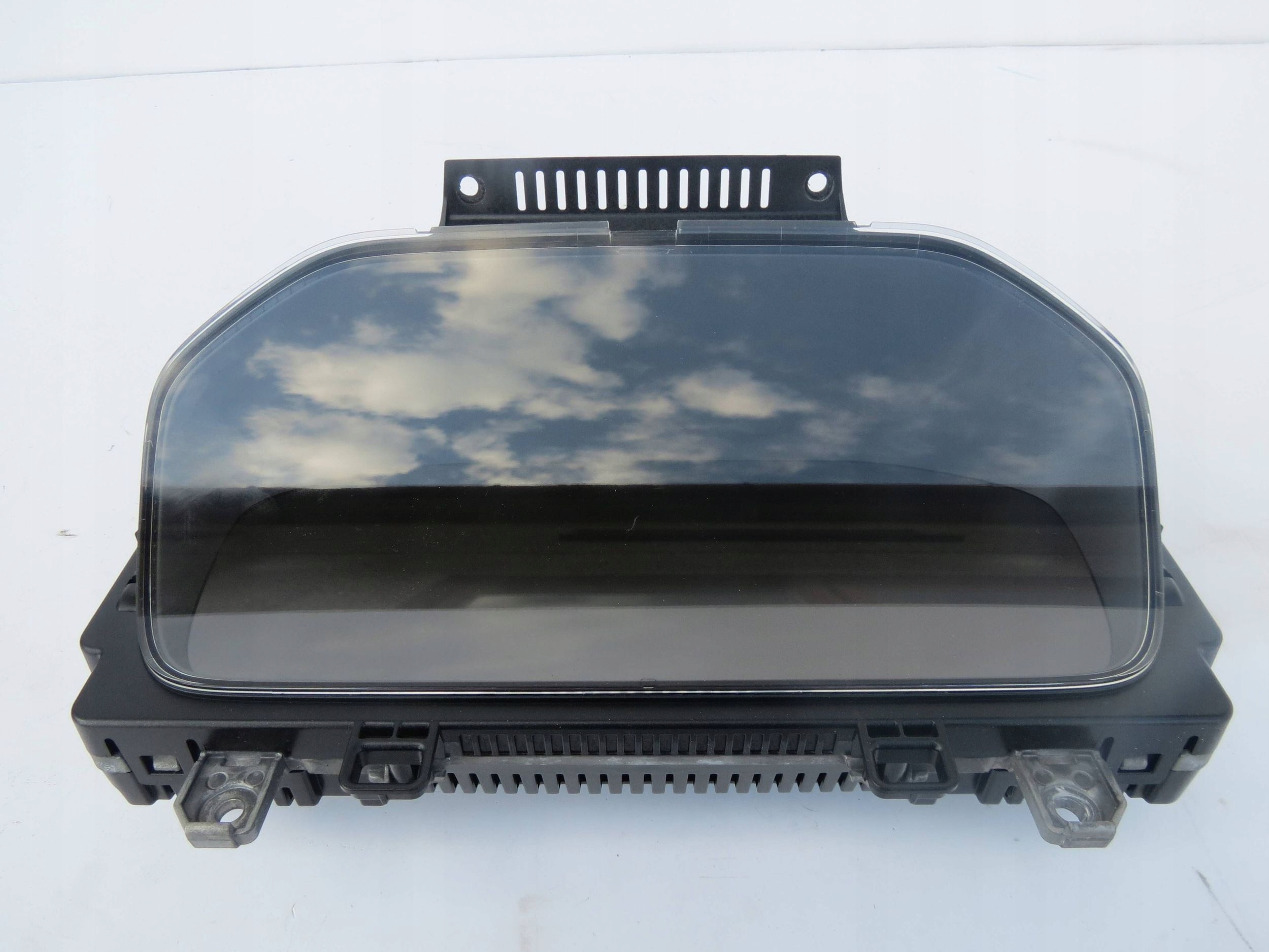 dials dials display PREDKOSCIOMERZ VOLVO V90 TY9 HYBRYDA P32233787AC