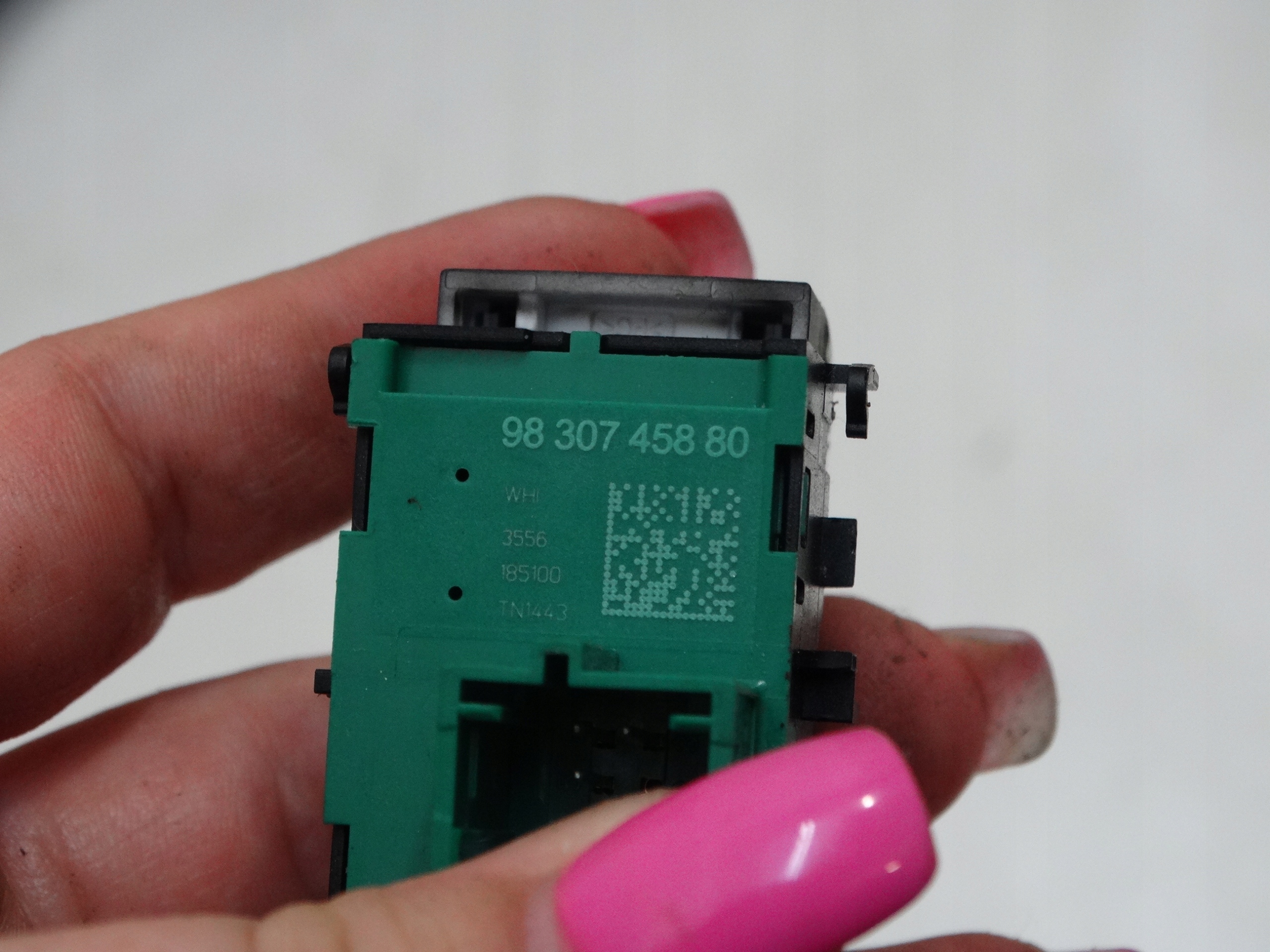 button switch DRIVE MODE CITROEN C4 III 20R.- 9830745880