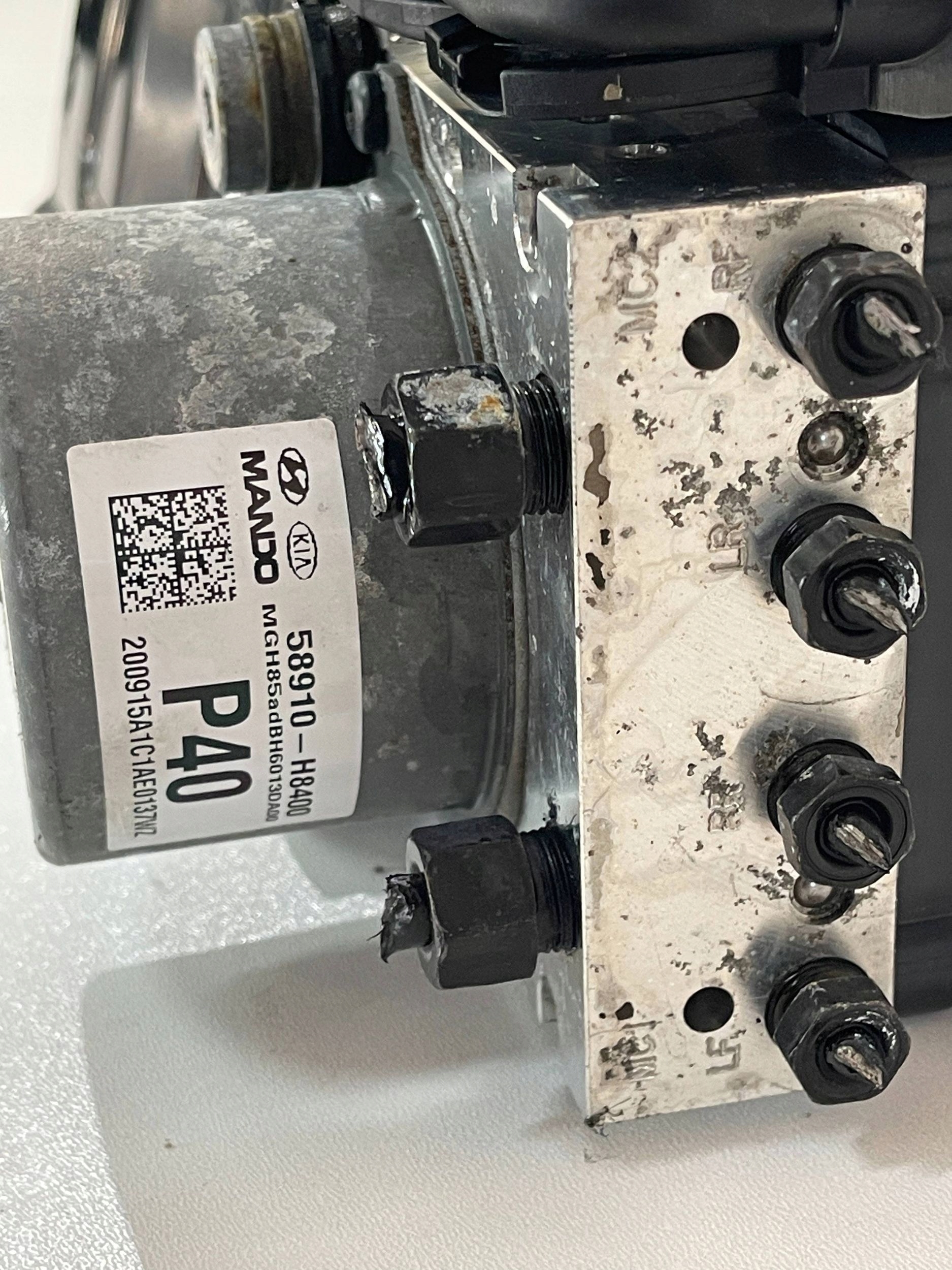pump ABS control unit KIA RIO IV 4 17- 58910H8400