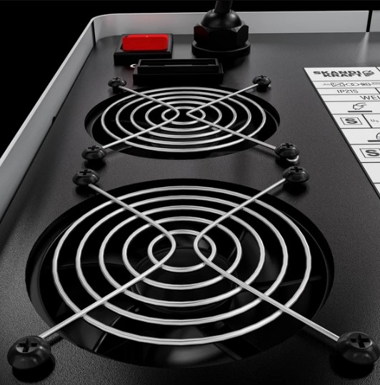 PÓŁAUTOMAT SPAWALNICZY SKANDI KRAFT MIG 210 MMA TIG 230V 200A SYNERGIA IGBT Informacje dodatkowe płynna regulacja prądu spawania uchwyty EURO wyświetlacz LCD