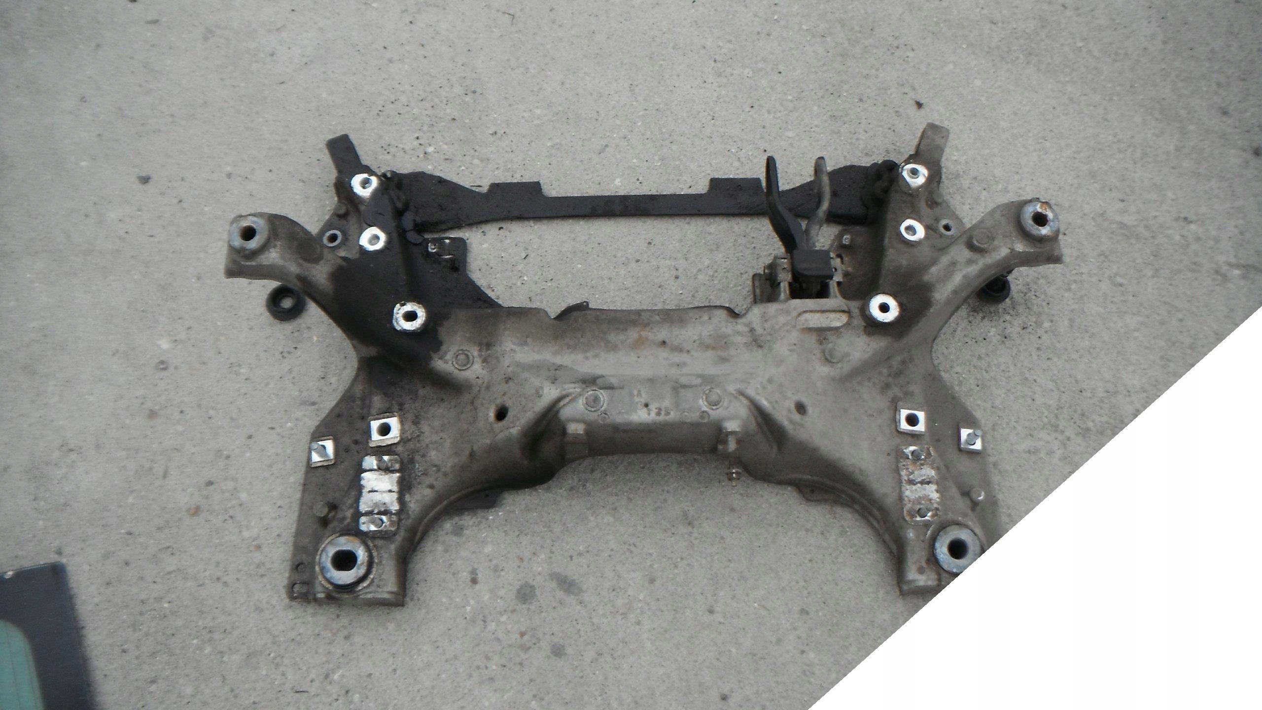 PEUGEOT 407 WÓZEK KOŁYSKA SANKI BELKA SILNIKA