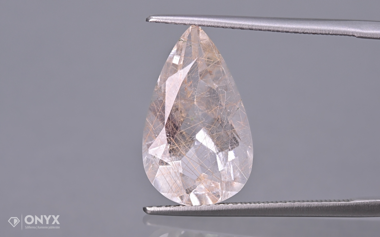 Křemen s rutilem fazetovaná slza 17,5x10,5 mm