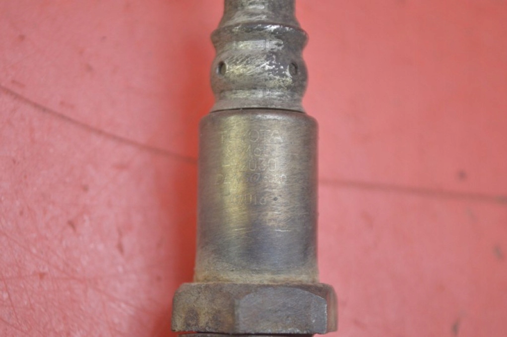 SONDA LAMBDA 89465-52030 TOYOTA YARIS 1 e 1.0 VVTi 68 KM 99-03