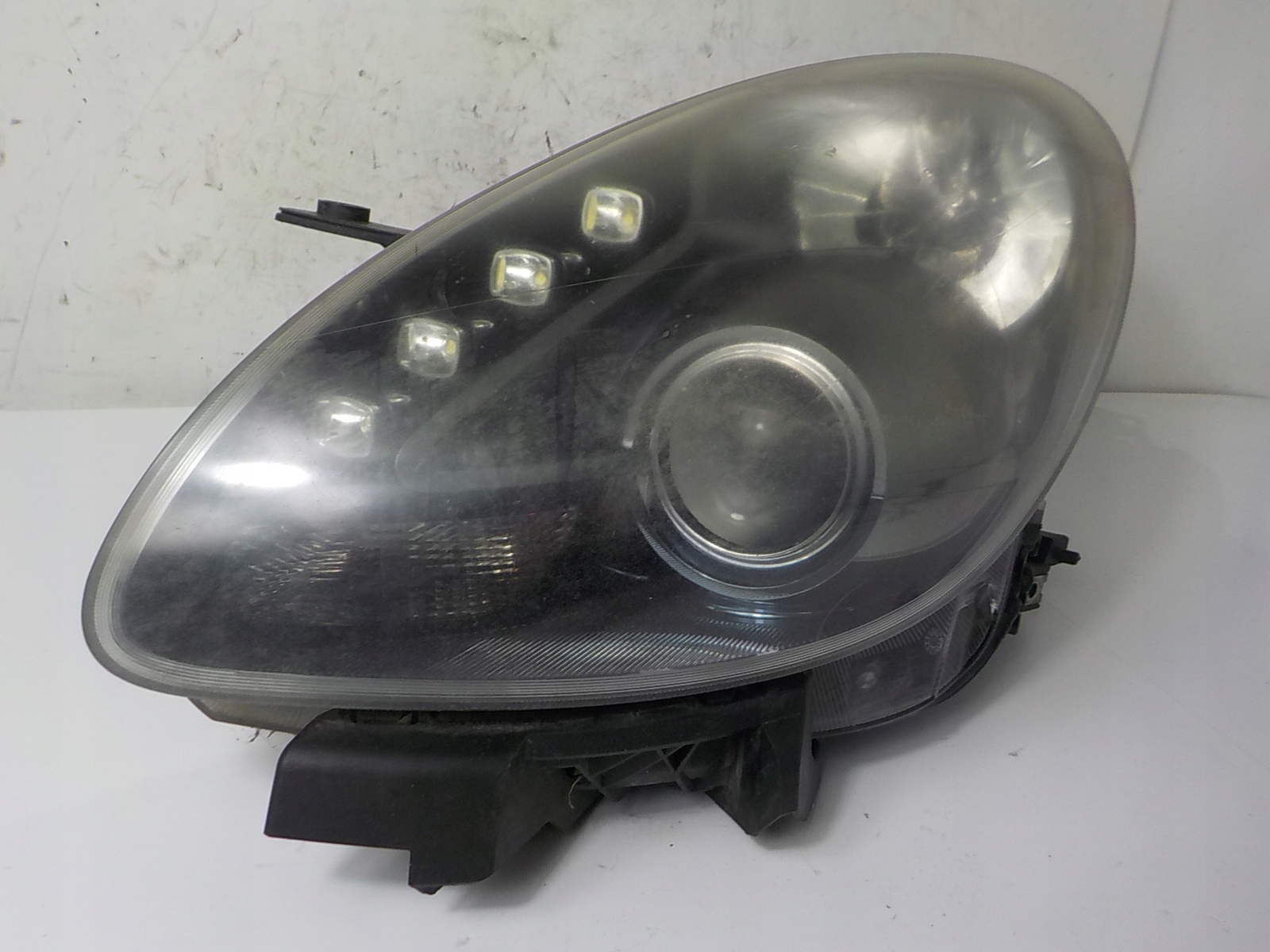 ALFA ROMEO GIULIETTA light left front front UK