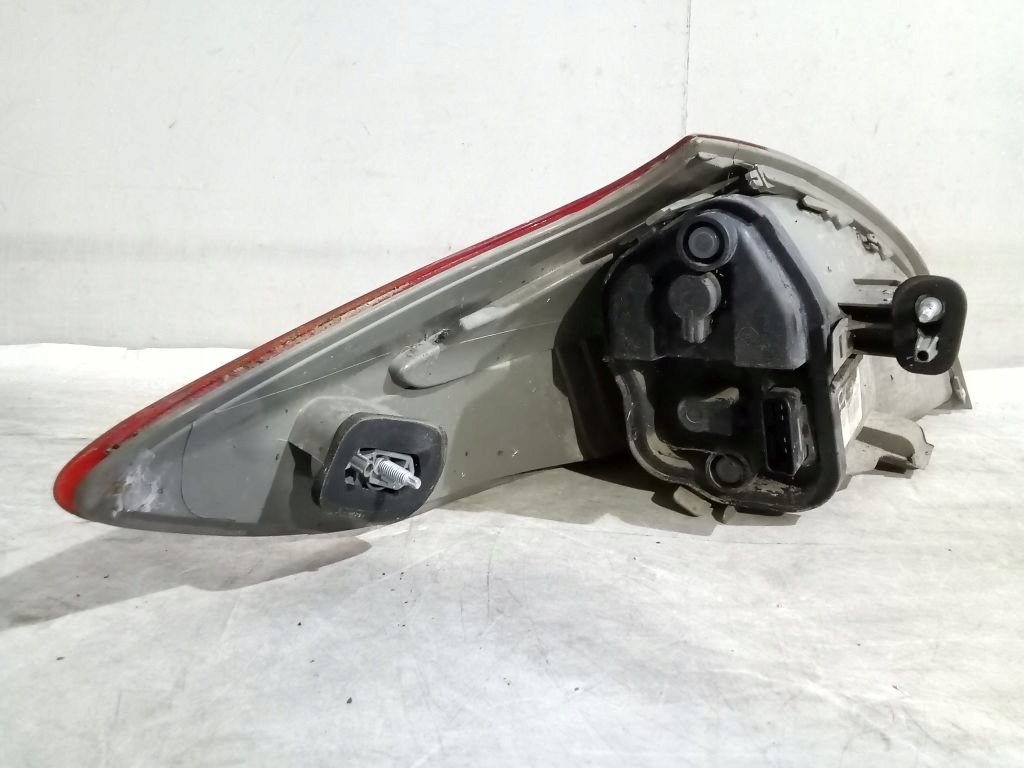 Renault Megane III 3 HB light right rear part rear 265500036R
