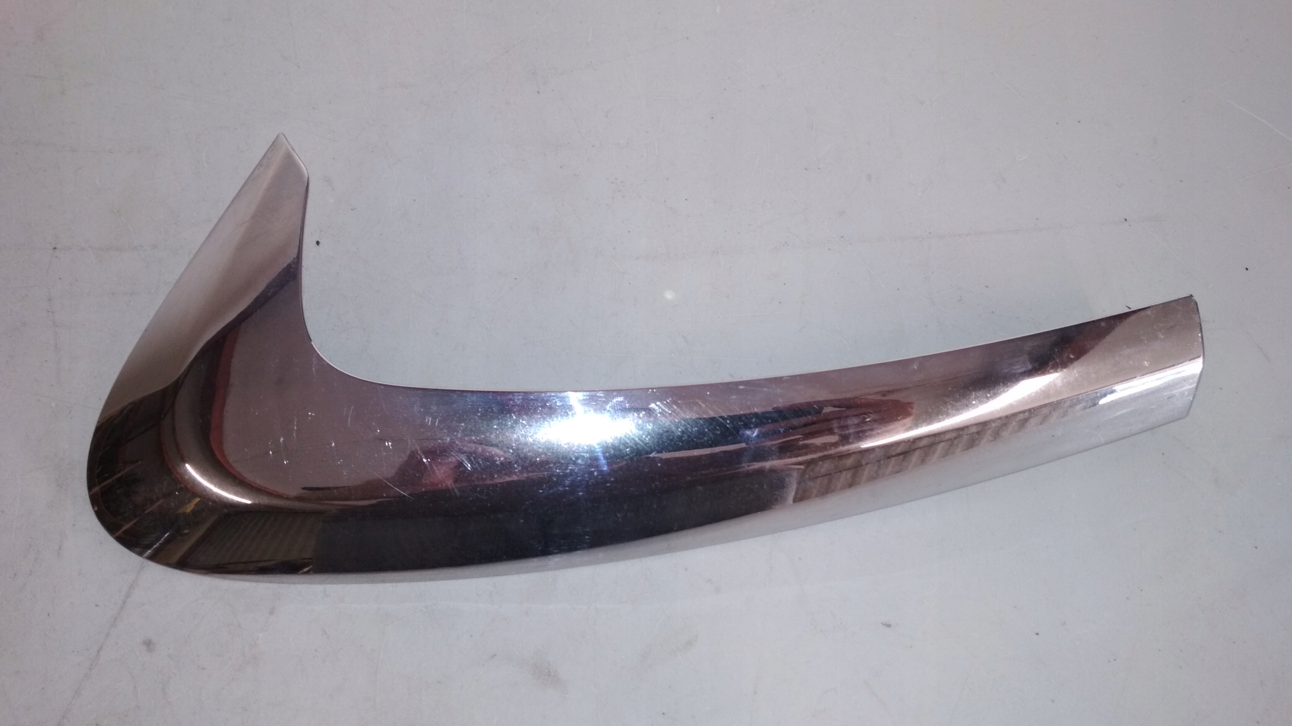 9682744577 - Накладка щитка правый хром PEUGEOT 308 T7 CC CABRIO