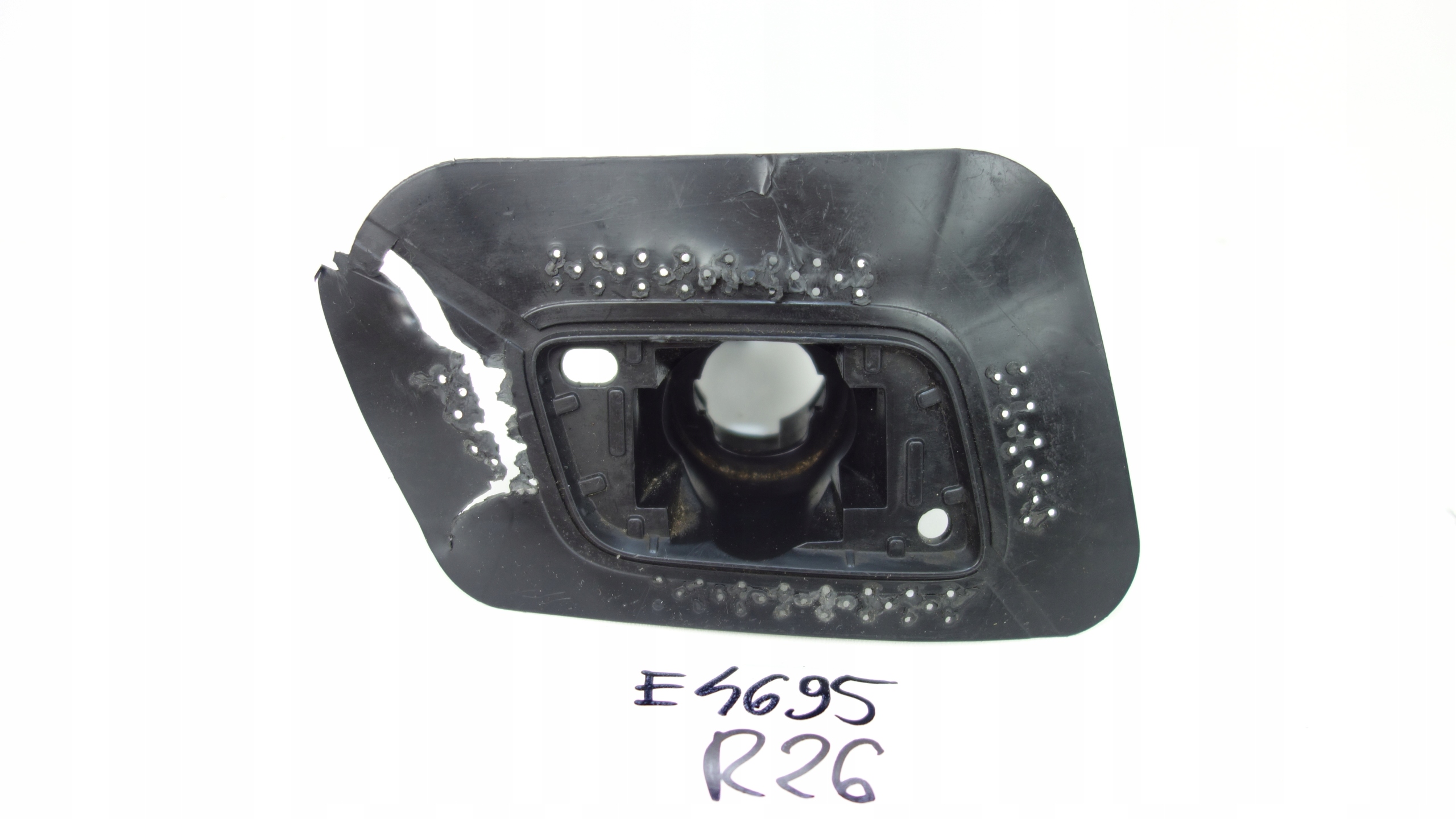 holder washer right VOLVO XC60 II 17- 31125171