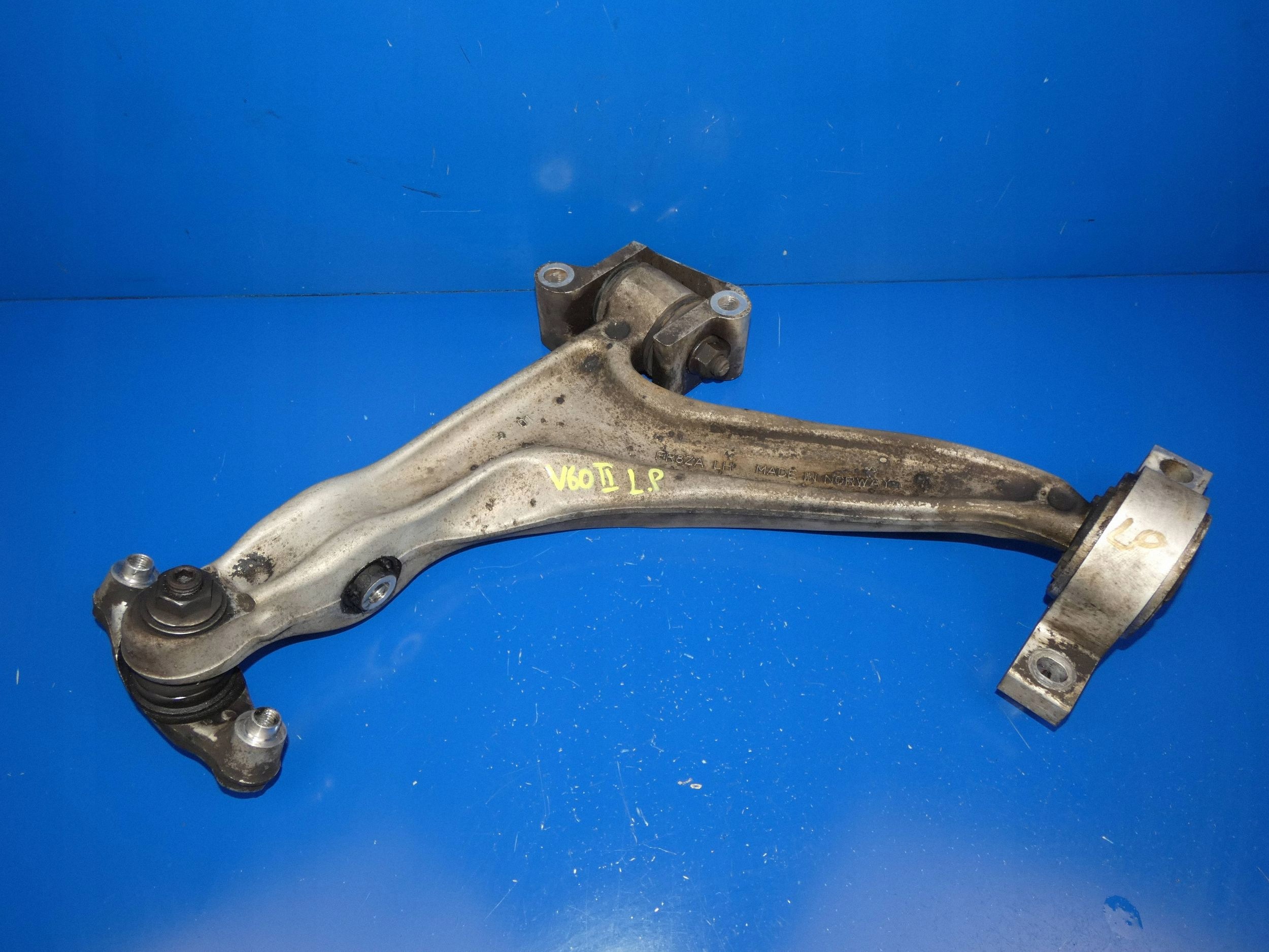 VOLVO V60 II S60 III arm left front front