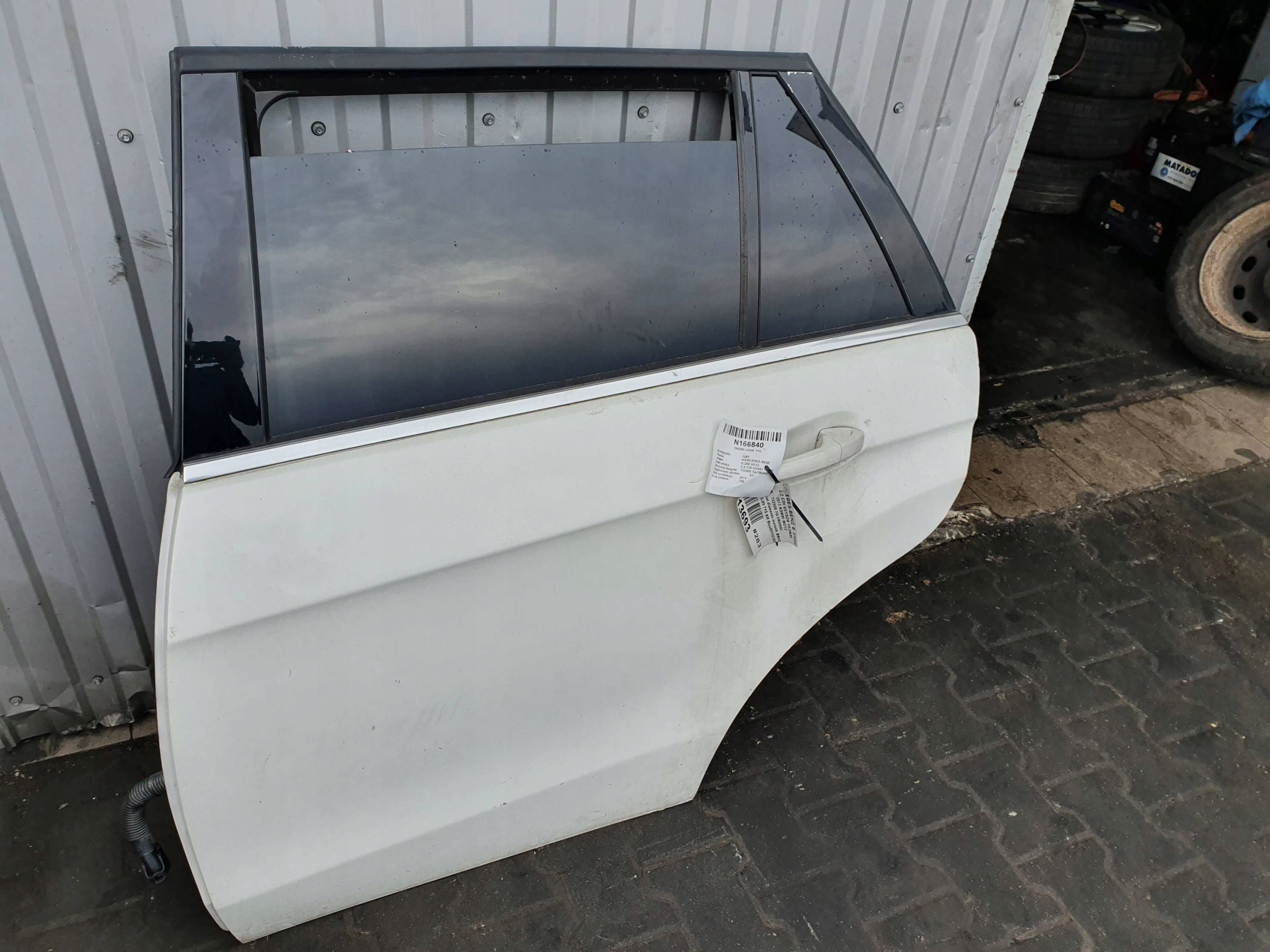Tür links heck 799 MERCEDES-BENZ E 250 W212