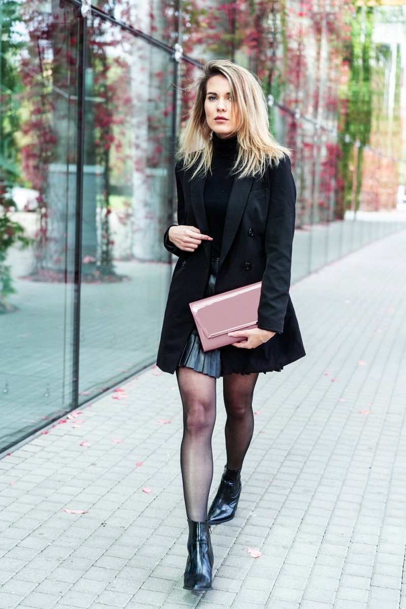 RÓŻOWA KOPERTÓWKA TOREBKA WIZYTOWA SOLOME M10 Model KOPERTÓWKA M10 JASNY RÓŻOWY LAKIER