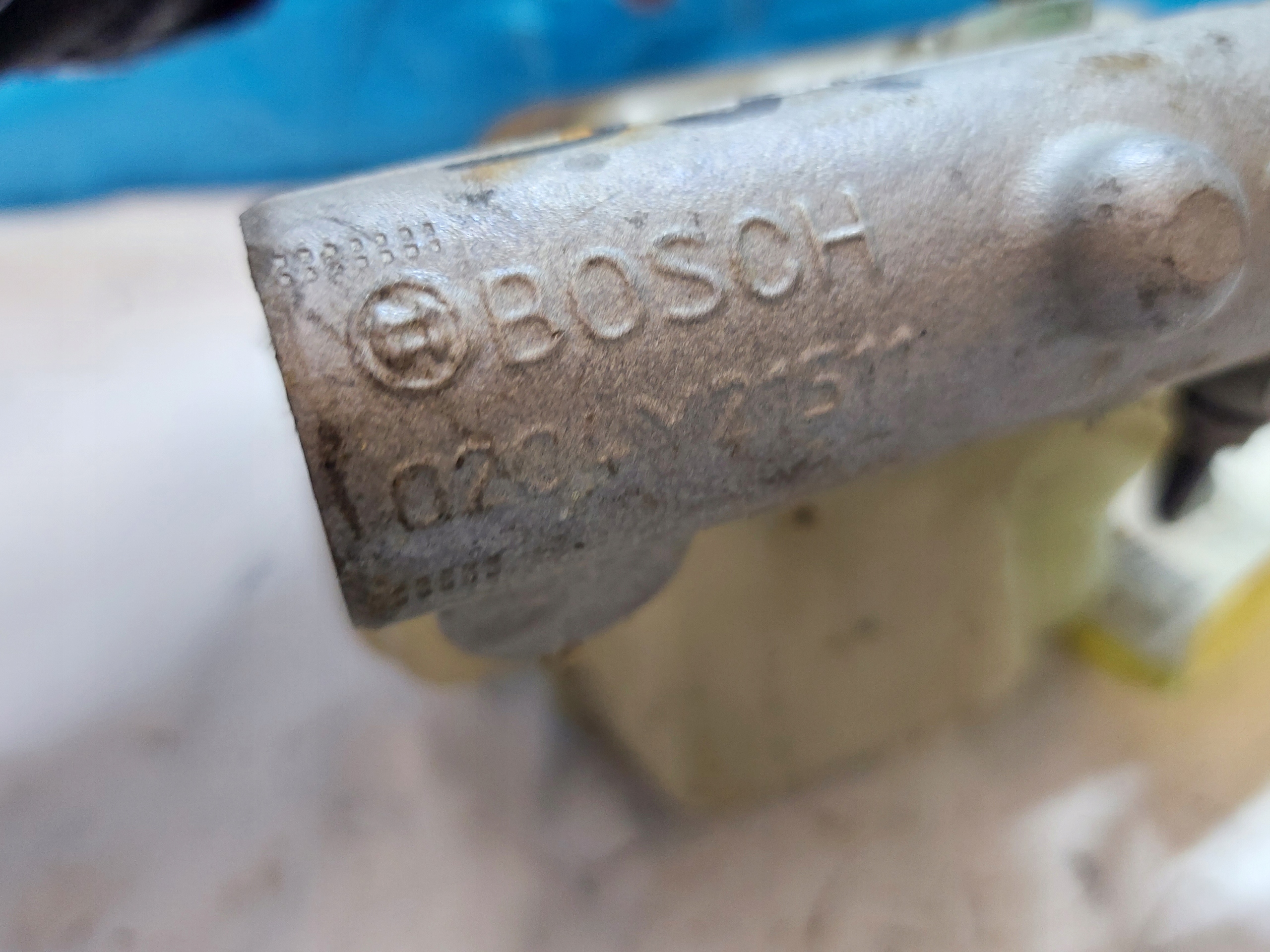 brake booster GOLF V 1.4 B BOSCH20