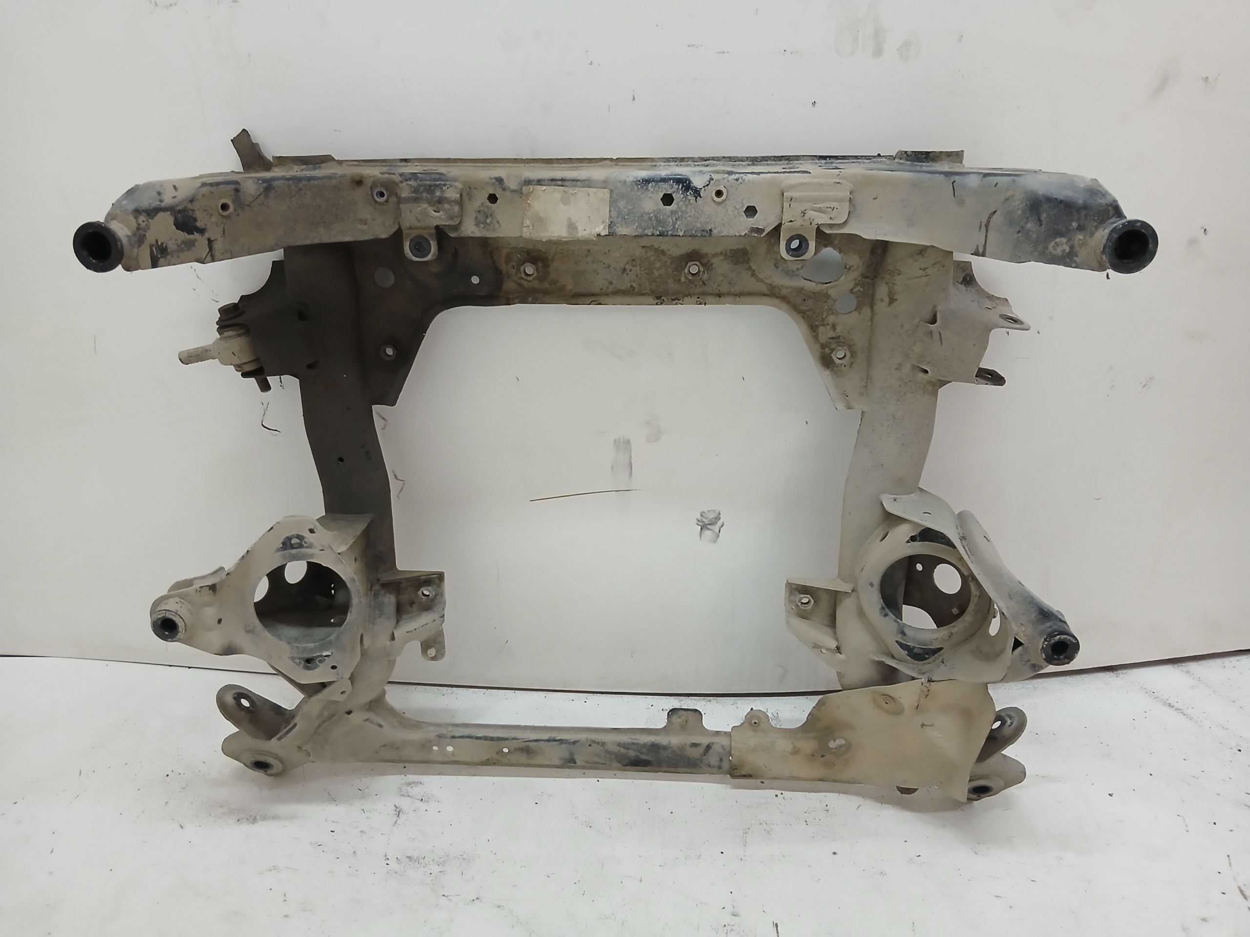 BMW X1 E84 axle beam front X DRIVE N47D20C