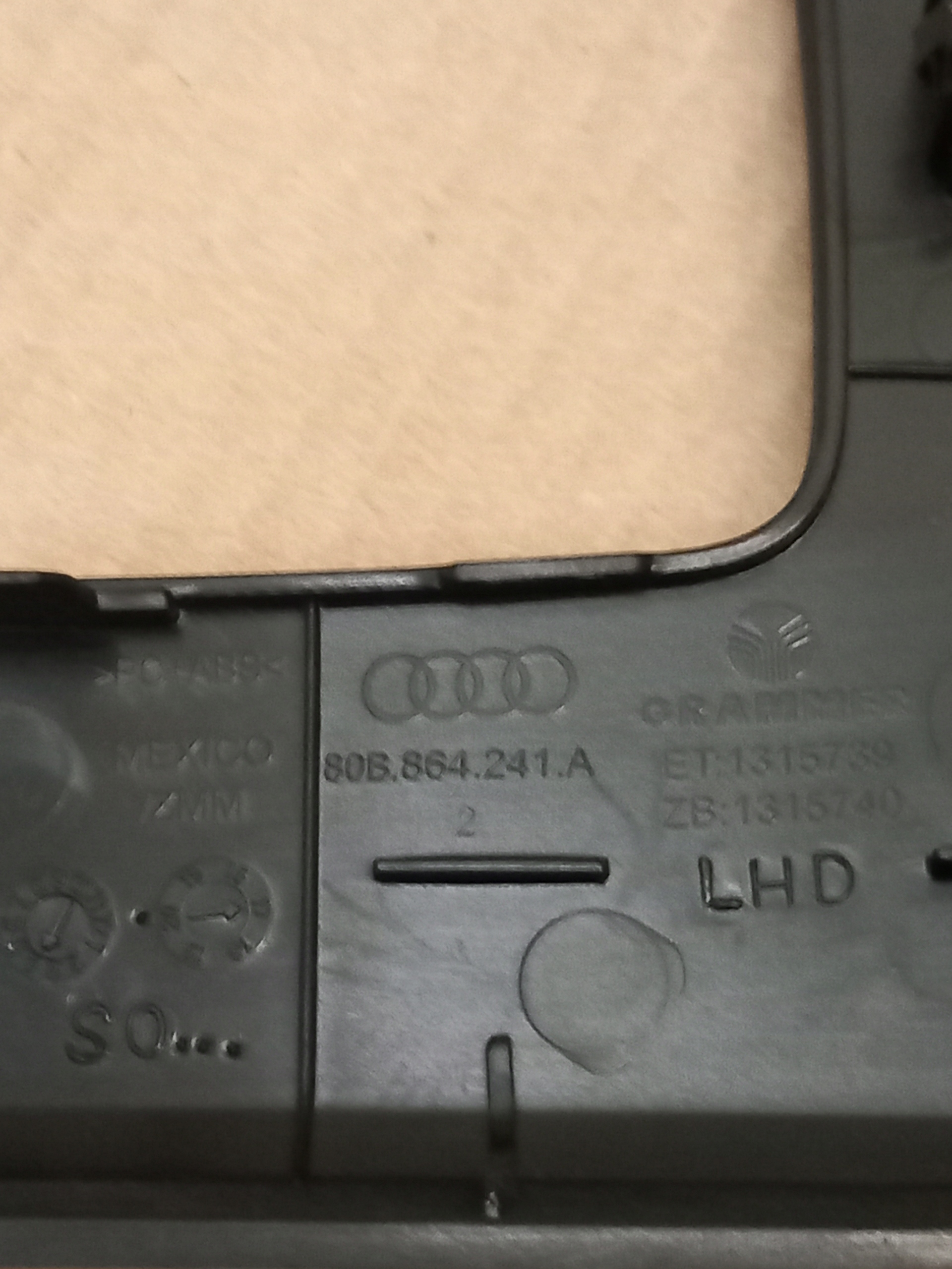 Audi SQ5 Q5 80a Carbon молдинг двери