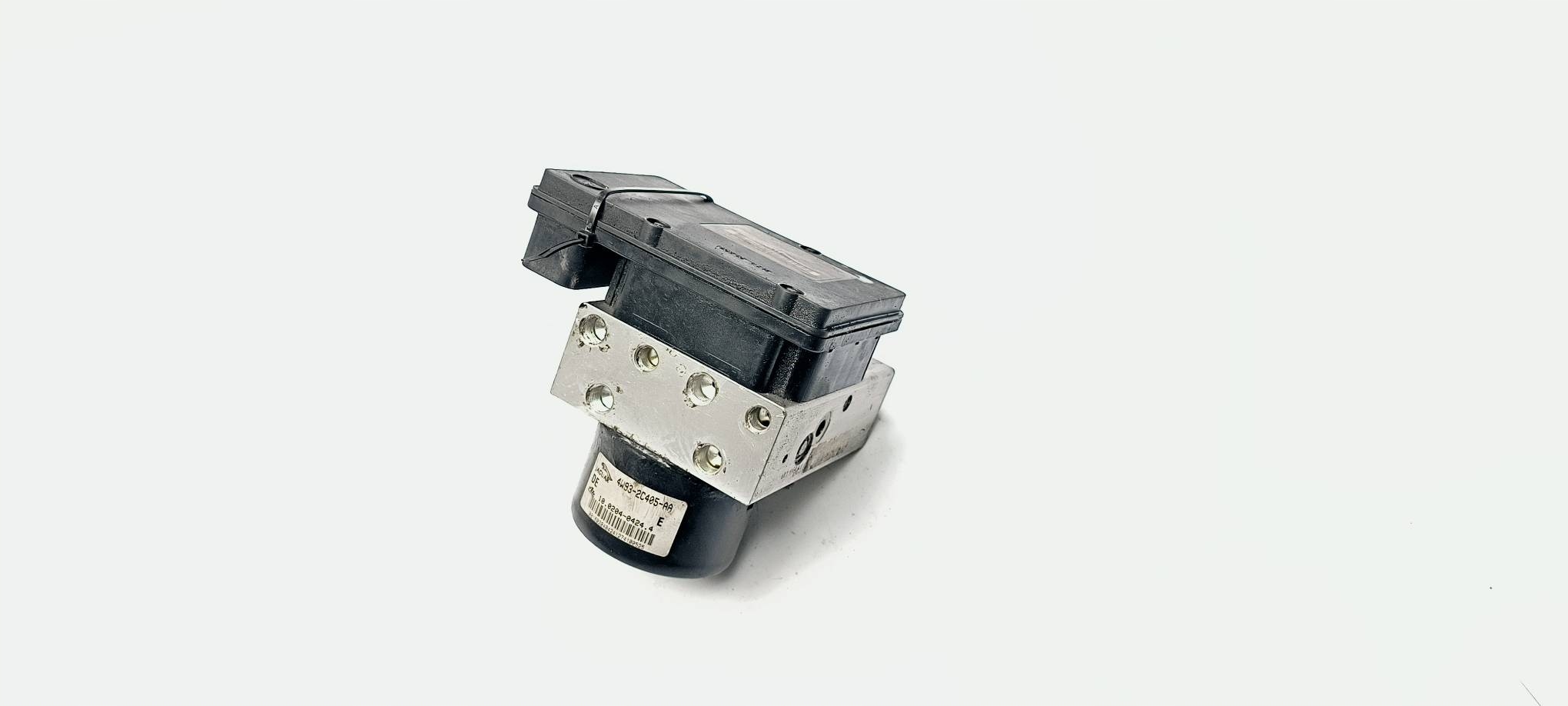 pump ABS brake 4W93-2C405-AA JAGUAR XJ VII
