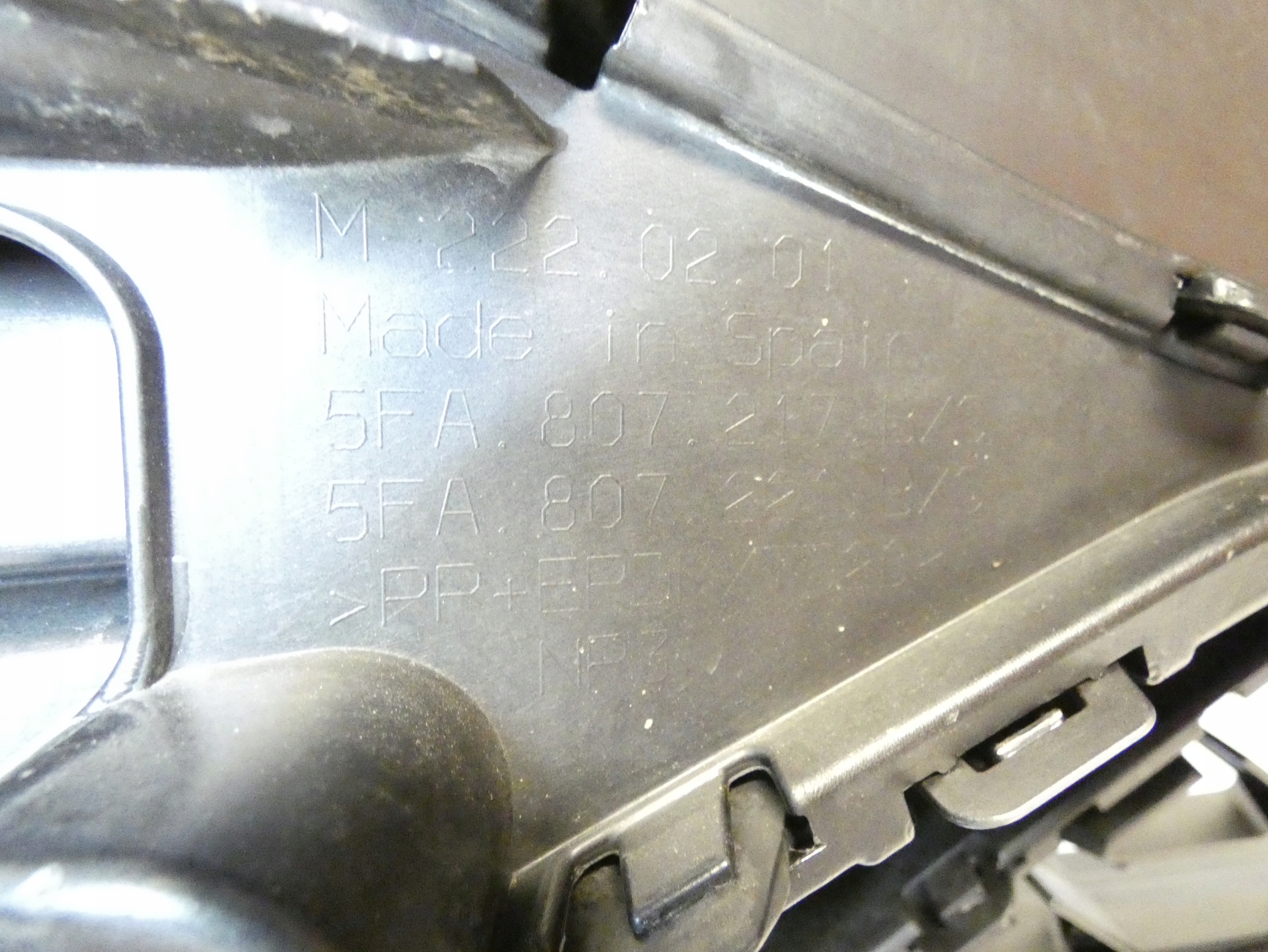 SEAT LEON IV 4 CUPRA 5FA807217B/C 2020-2023 below 4 PDC bumper front front