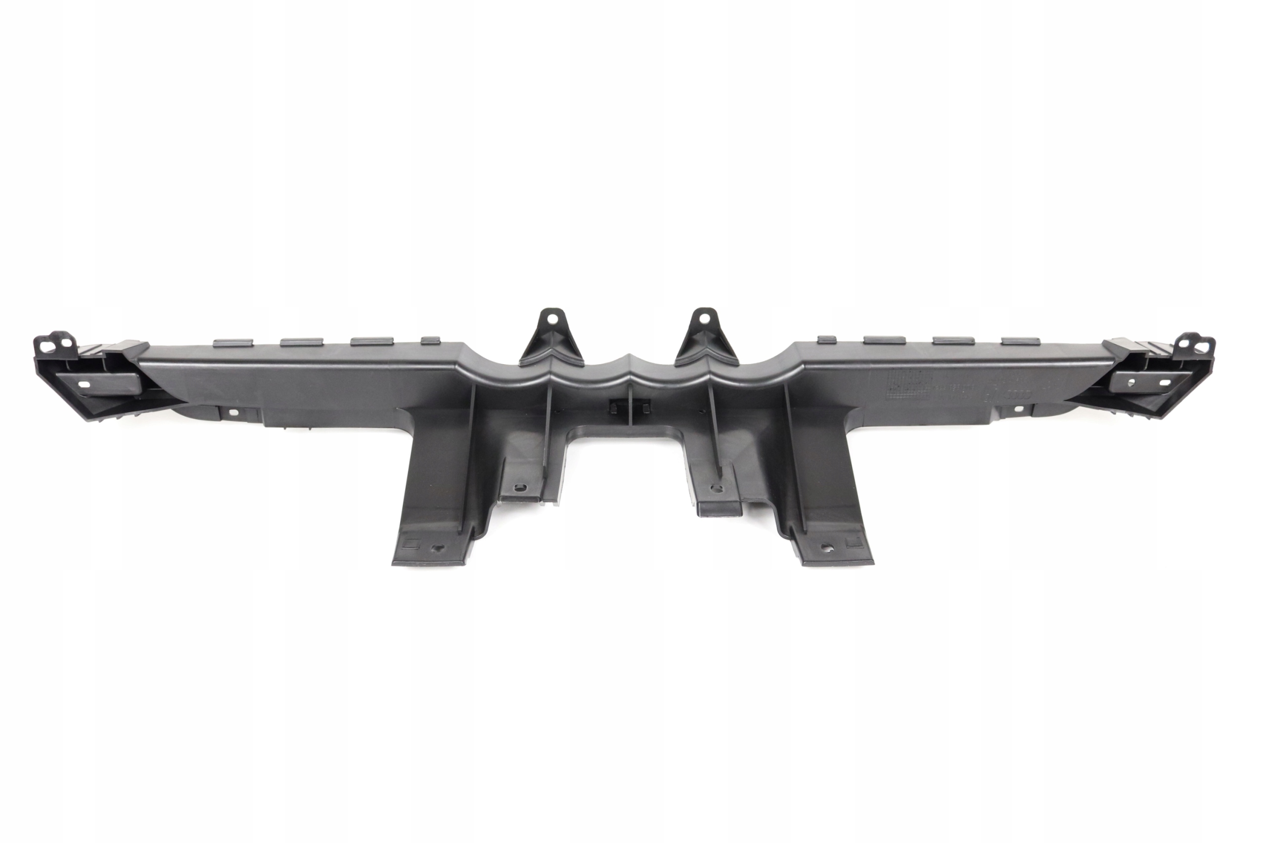 PLYTA ZAMYKAJACA ZDERZAK PRZOD PODPORA AUDI Q3 ASO