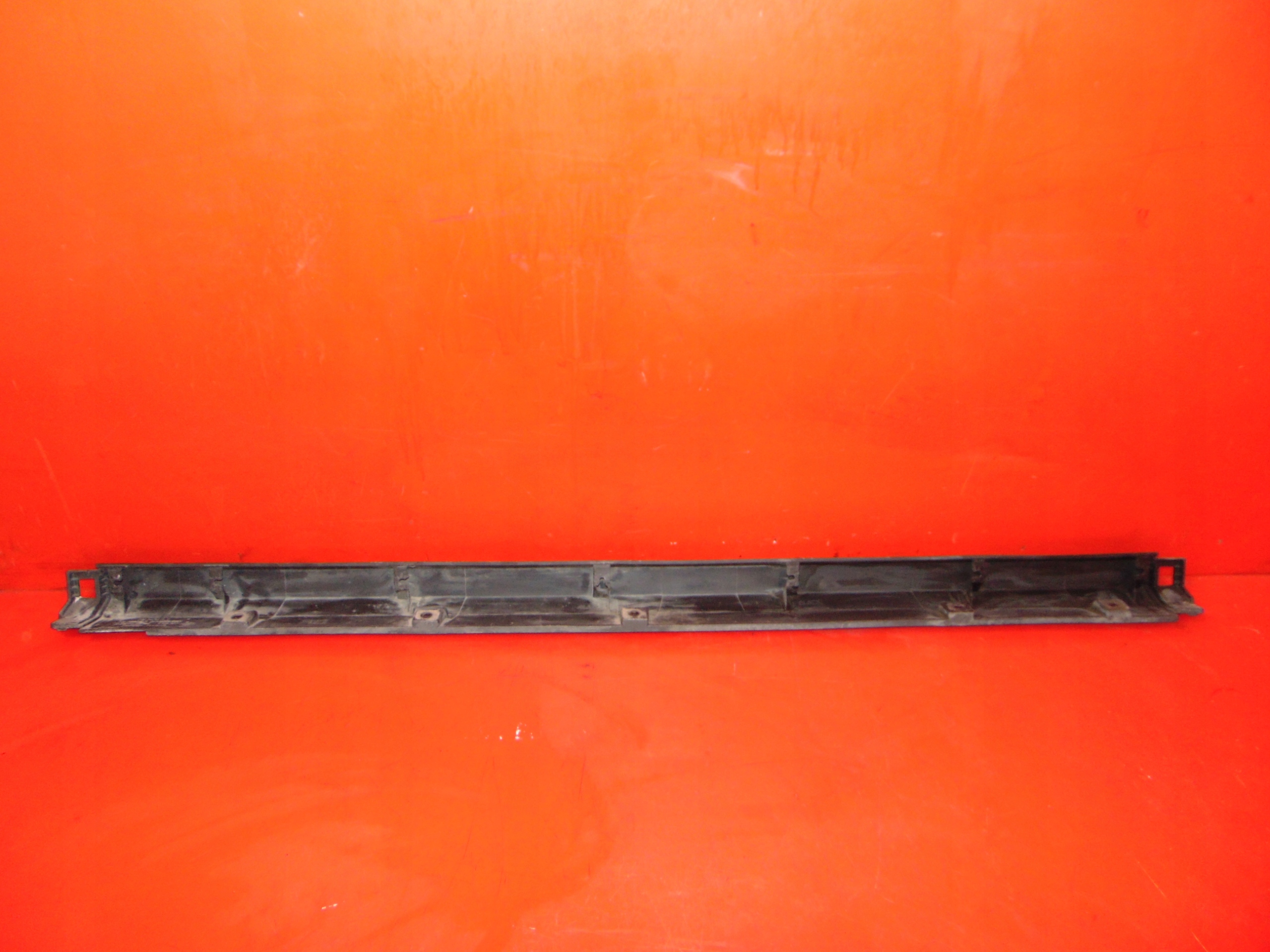 RENAULT KOLEOS 1 and HY moulding threshold right TEWXA