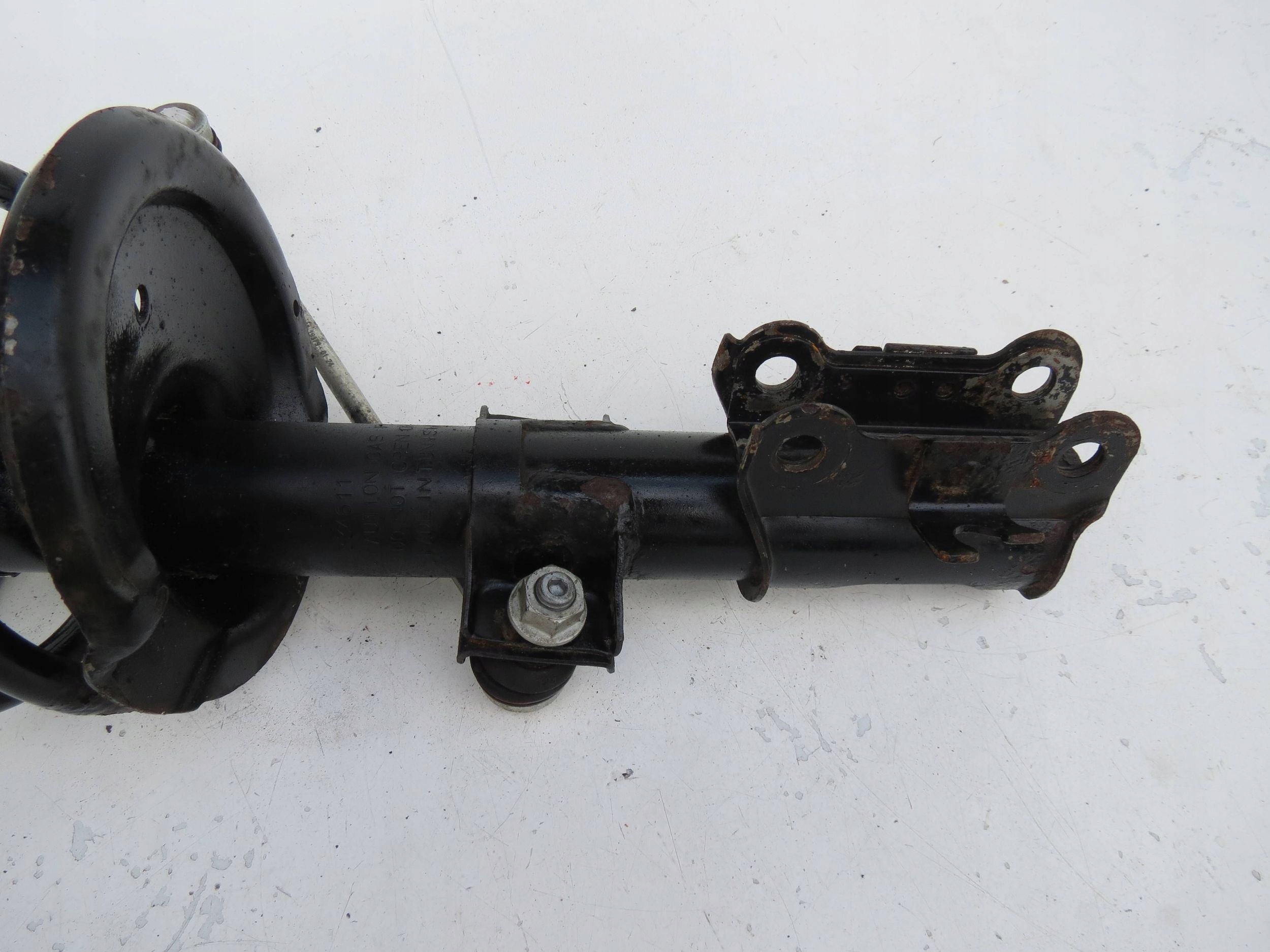shock absorber front ZE spring VOLVO S60 and 2.4 B 140KM R5 2001r 334611