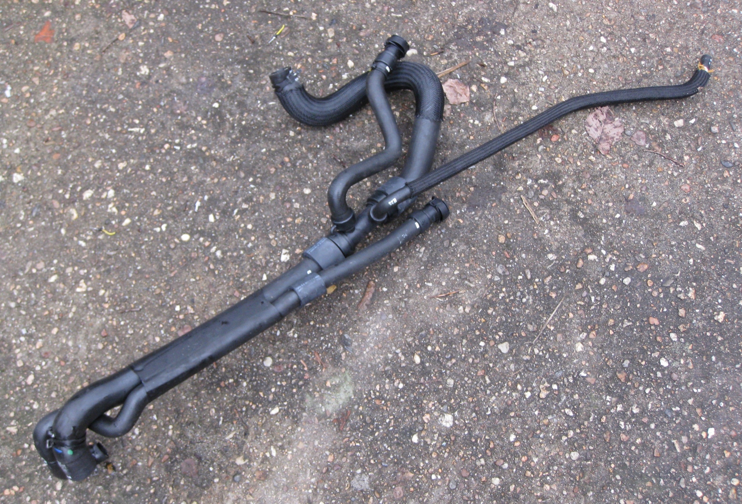 RENAULT MASTER III LIFT hadice hadice vody 215015155R