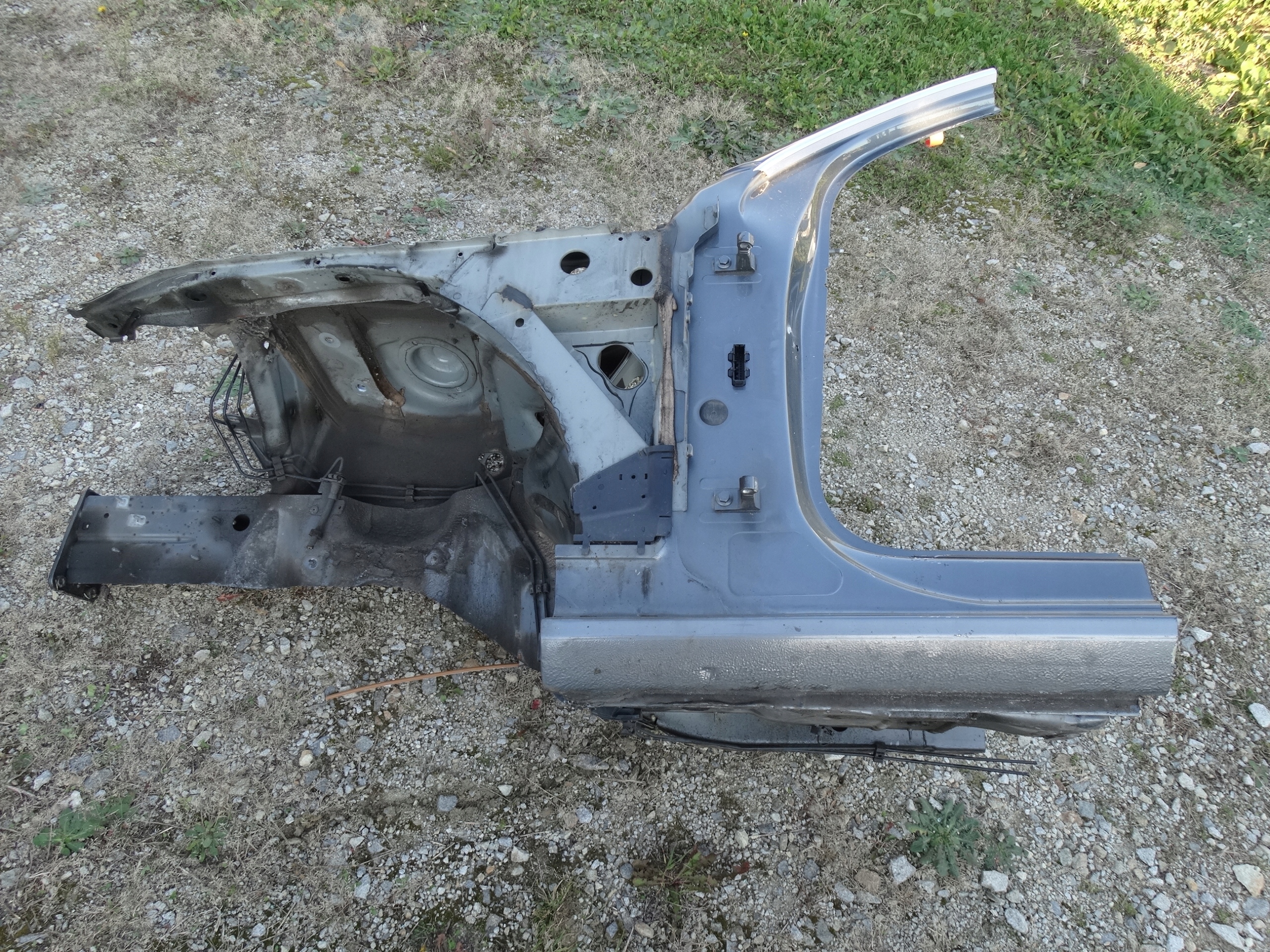 AUDI A4 B8 LIFT LX7R quarter quarter FARTUCH threshold pillar left front