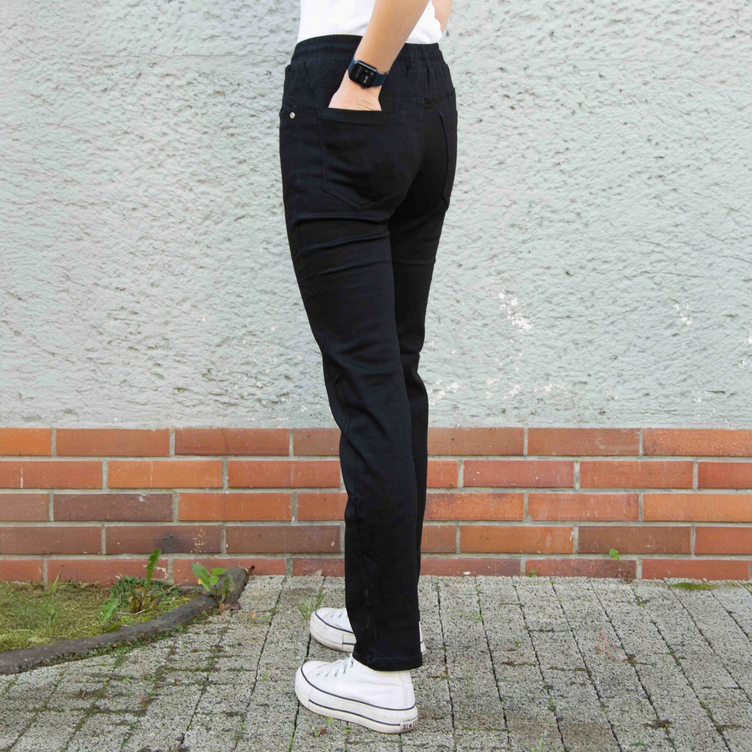 SPODNIE WIZYTOWE na gumce SZKOŁA GALOWE chłopiec ELEGANCKIE czarne 170-176 Stan opakowania oryginalne