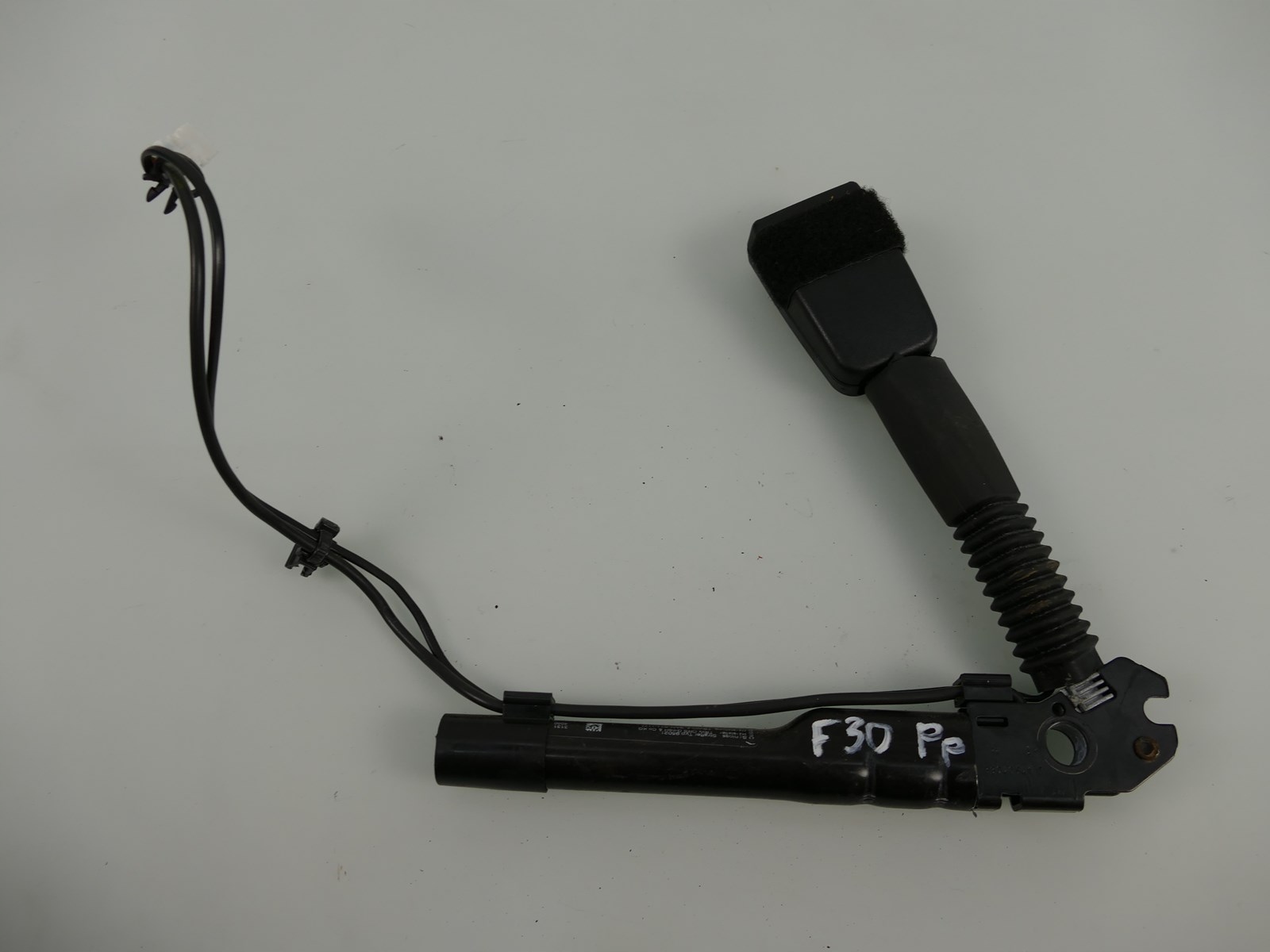 7259388 - BMW 3 F31 F30 натягувач ременя передній правий