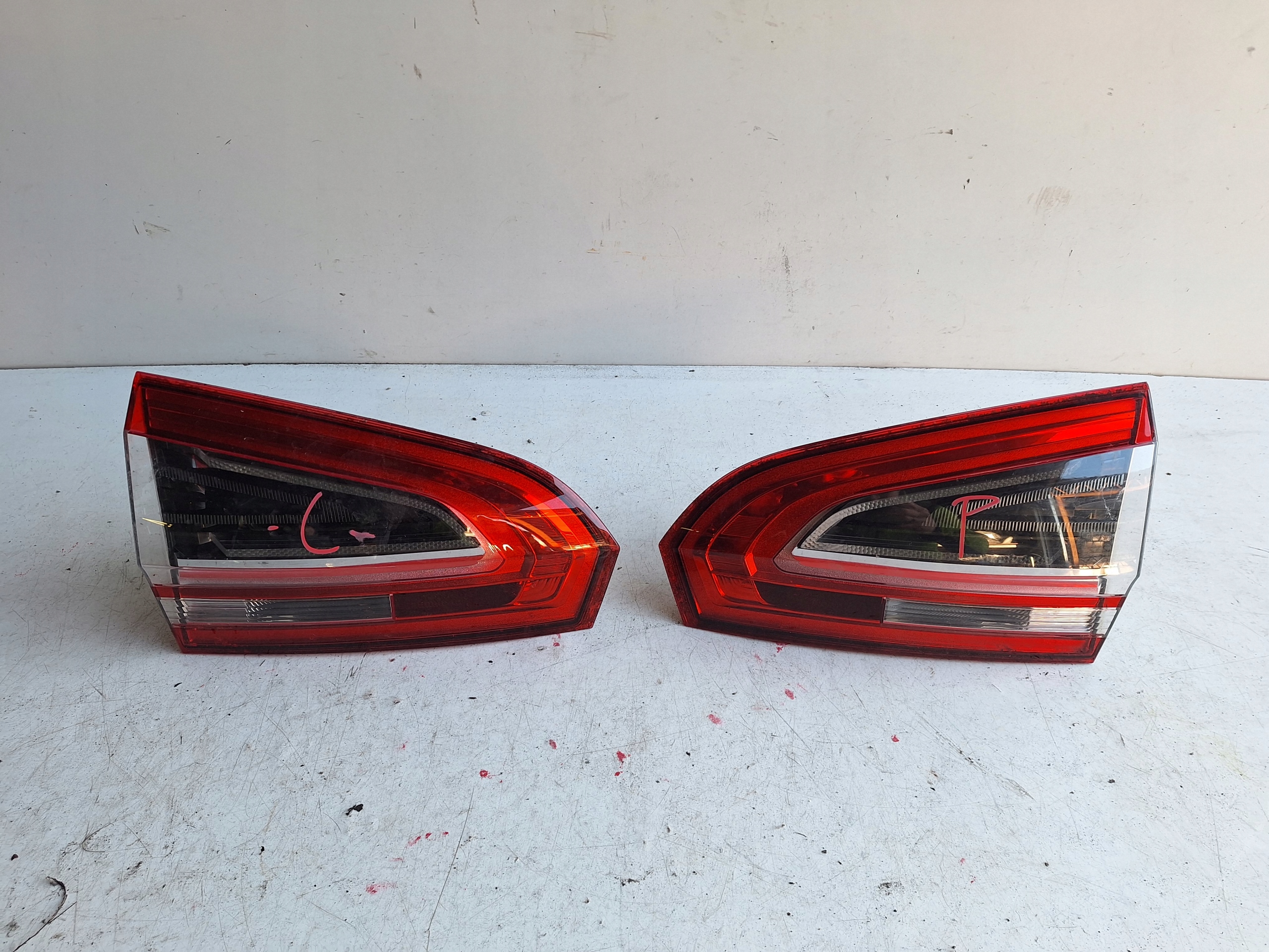 FORD S-MAX MK1 LIFT 10-15 light left LED trunk door