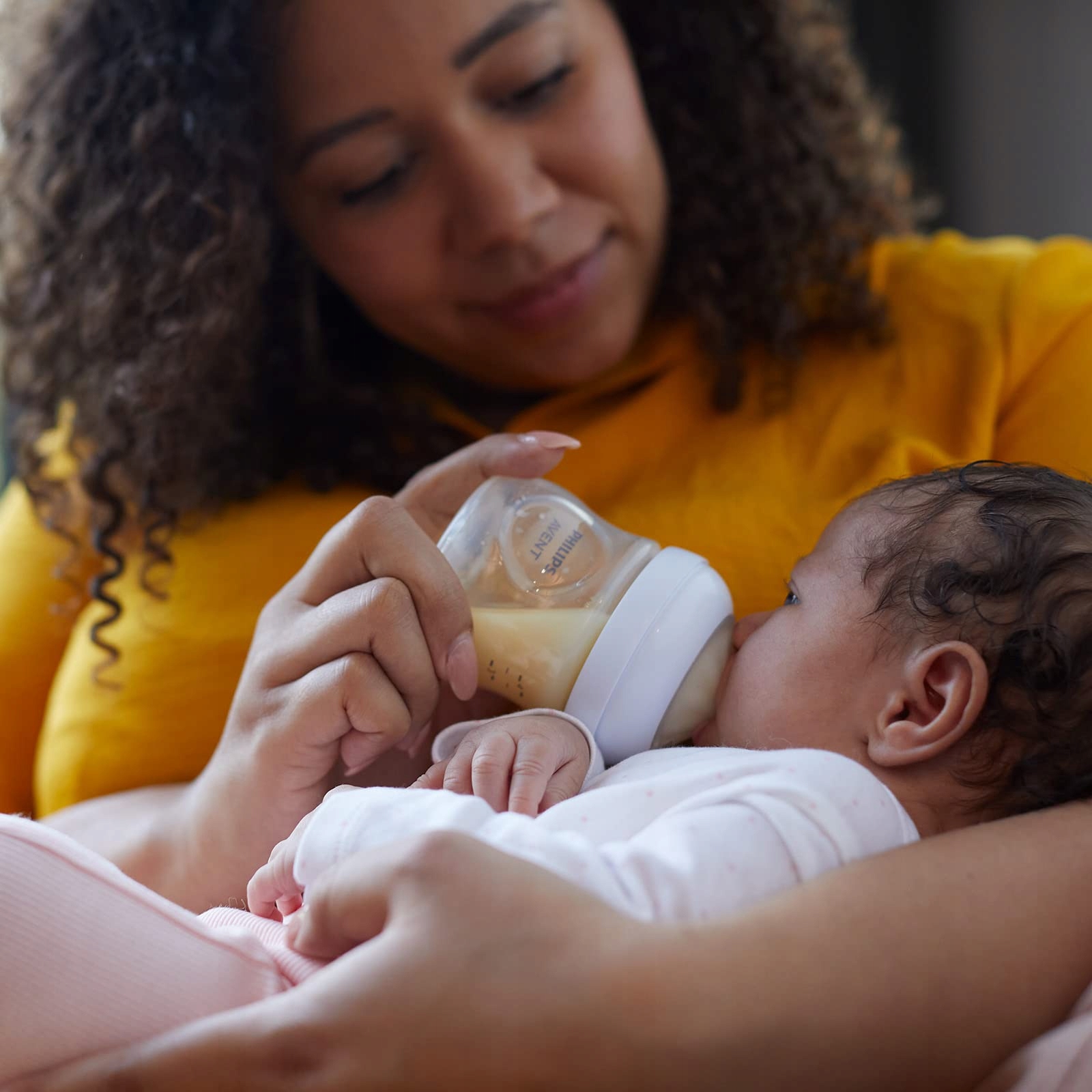 PHILIPS AVENT Zestaw Prezentowy Dla Noworodków Szklane Butelki Smoczek — miniatura 3