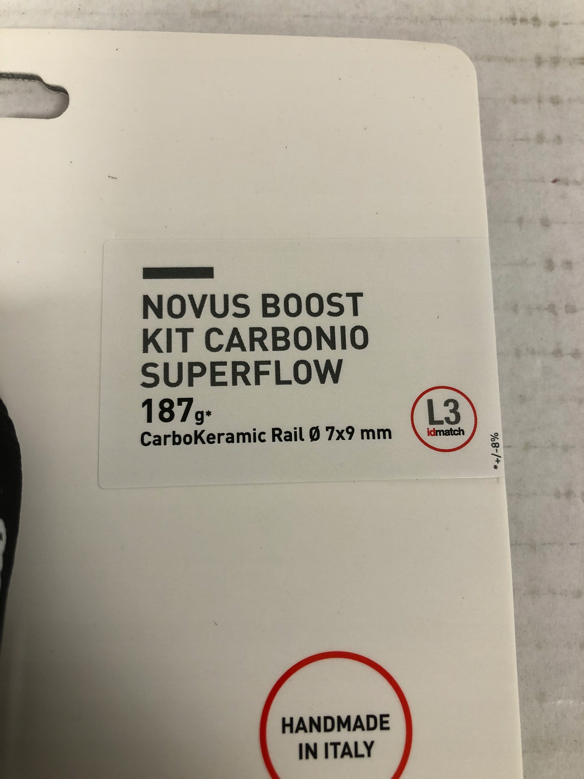 Siodełko SELLE ITALIA NOVUS BOOST Kit L CARBON, Długość 255 mm