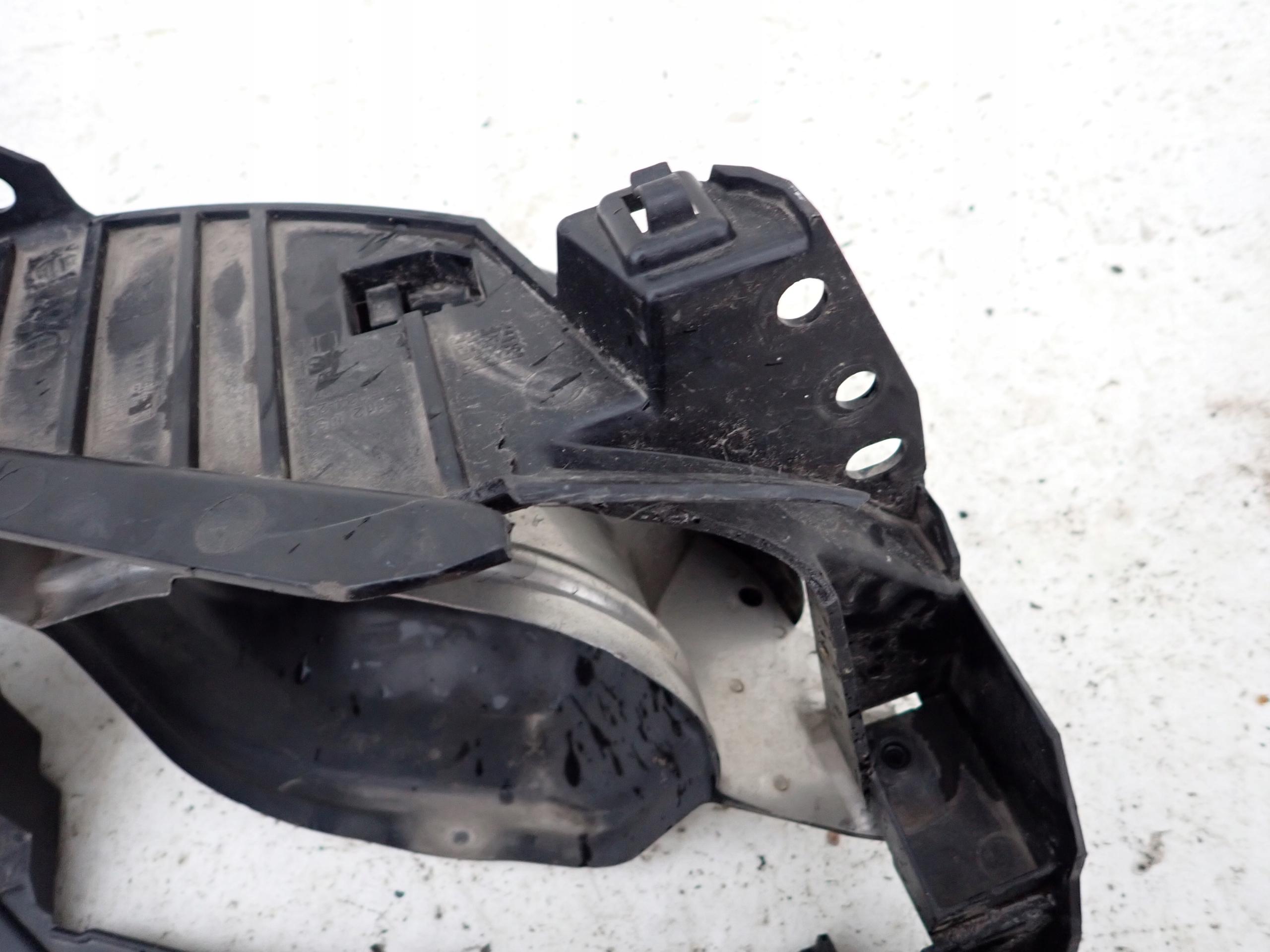 BMW X5 G05 18- Terminal échappement de l’échappement Gauche Support plaque