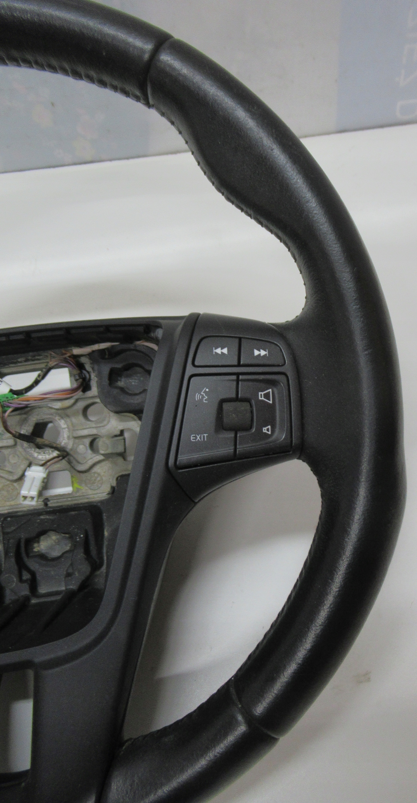 VOLVO V60 S60 II 2016R LIFT KIEROWNICA SKORA BDB Part manufacturer Volvo OE