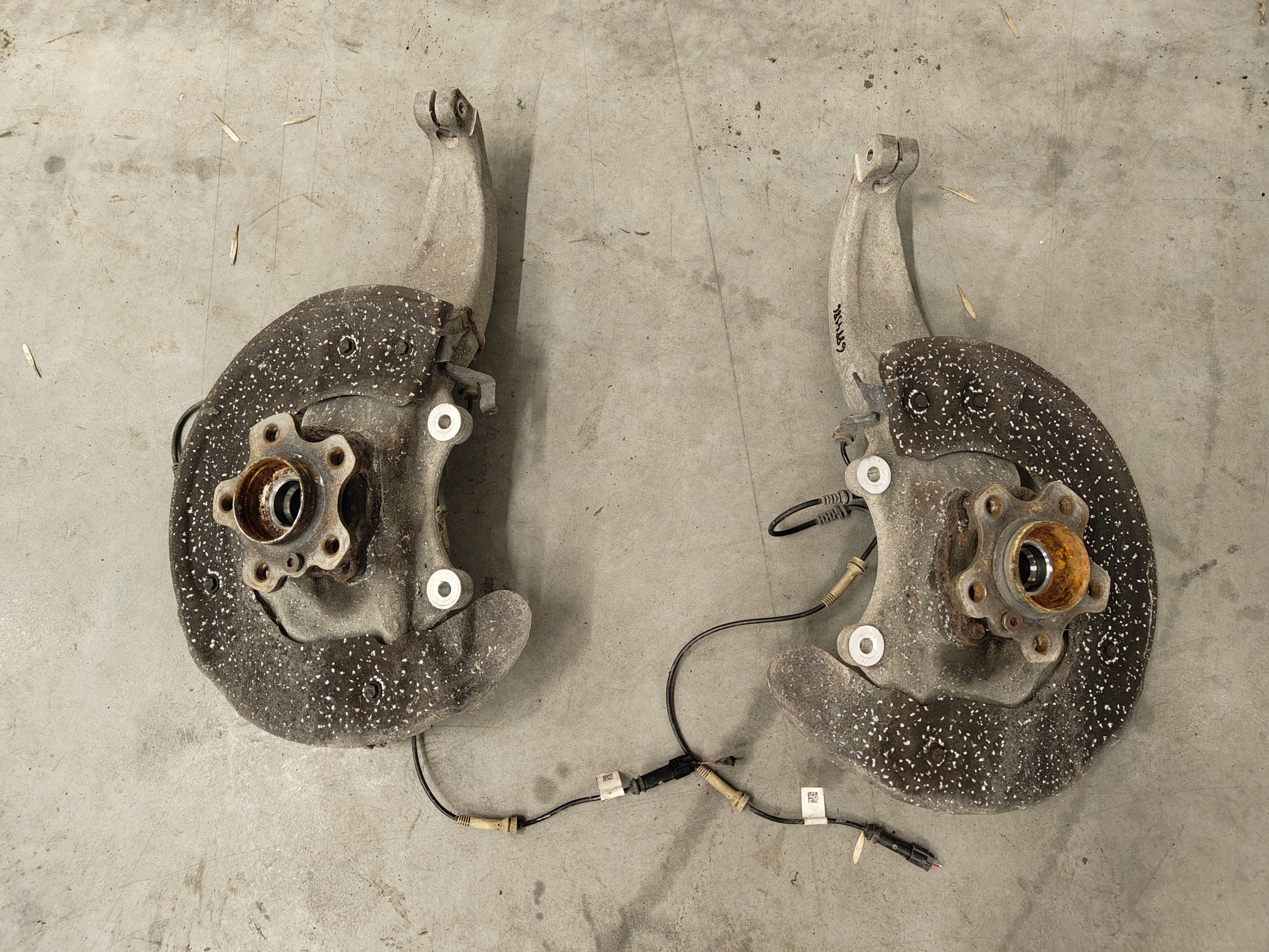 BMW G15 G16 swing front left right 6884385 6884386