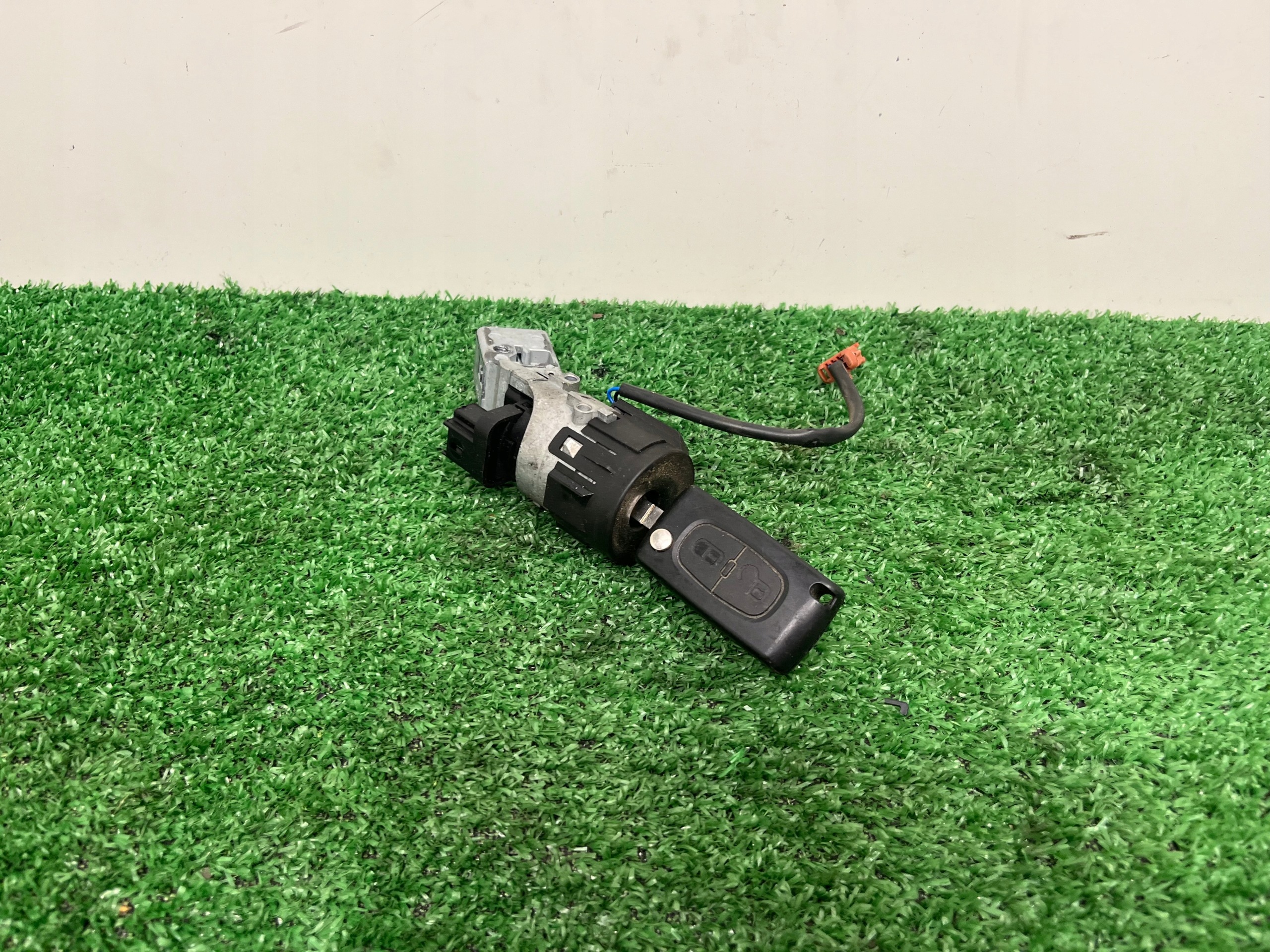ignition Z KLUCZYKIEM CITROEN BERLINGO 2 N0502455