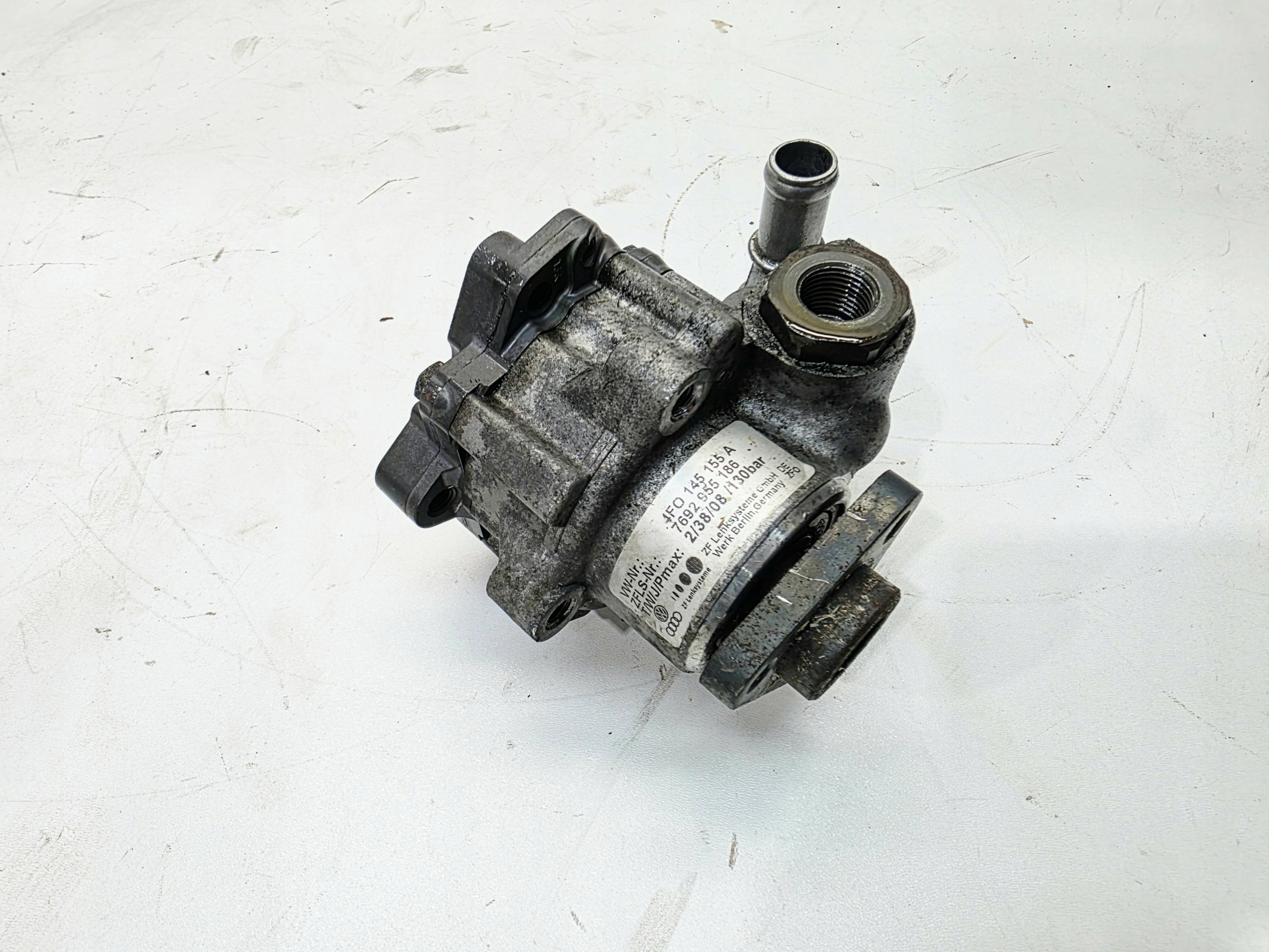 pompe direction assistée AUDI A6 C6 2.7 3.0 TDI 4F0145155A
