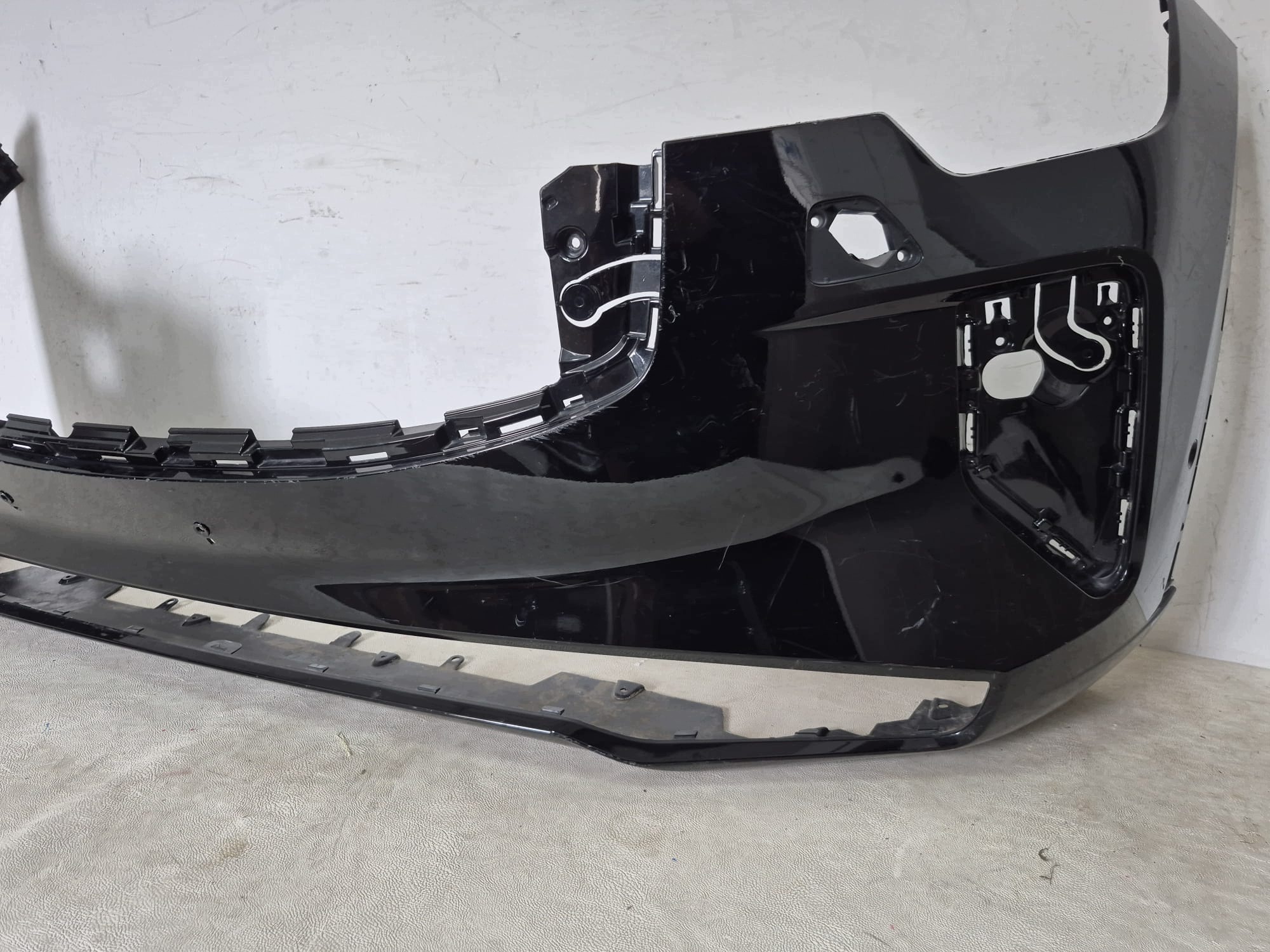 VOLVO XC90 II LIFT 25- bumper front front SPR PDC 32345711