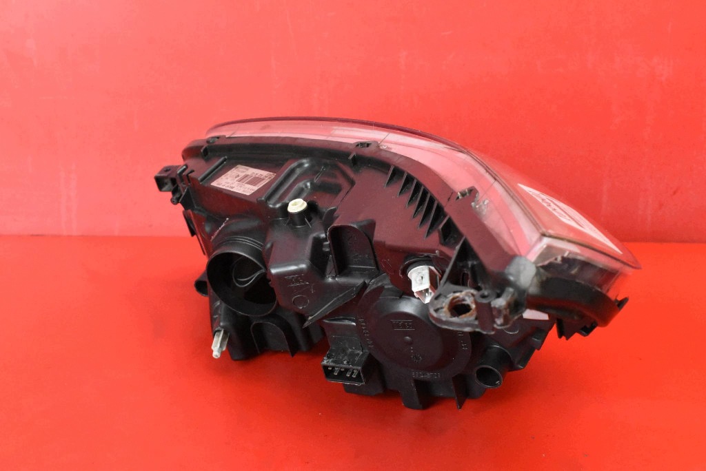REFLEKTOR right light front EU 9684382280/02 CITROEN C4 1 and 04-08