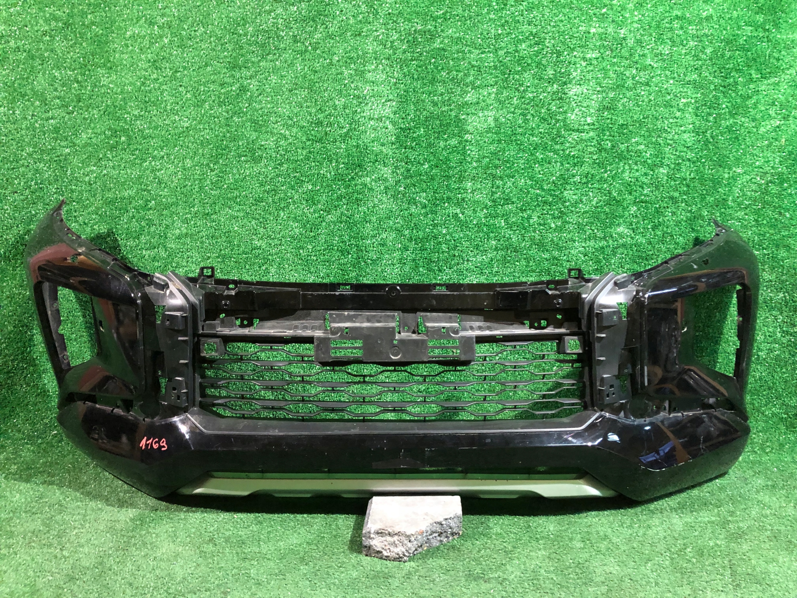 front bumper front MITSUBISHI L200 LIFT 19
