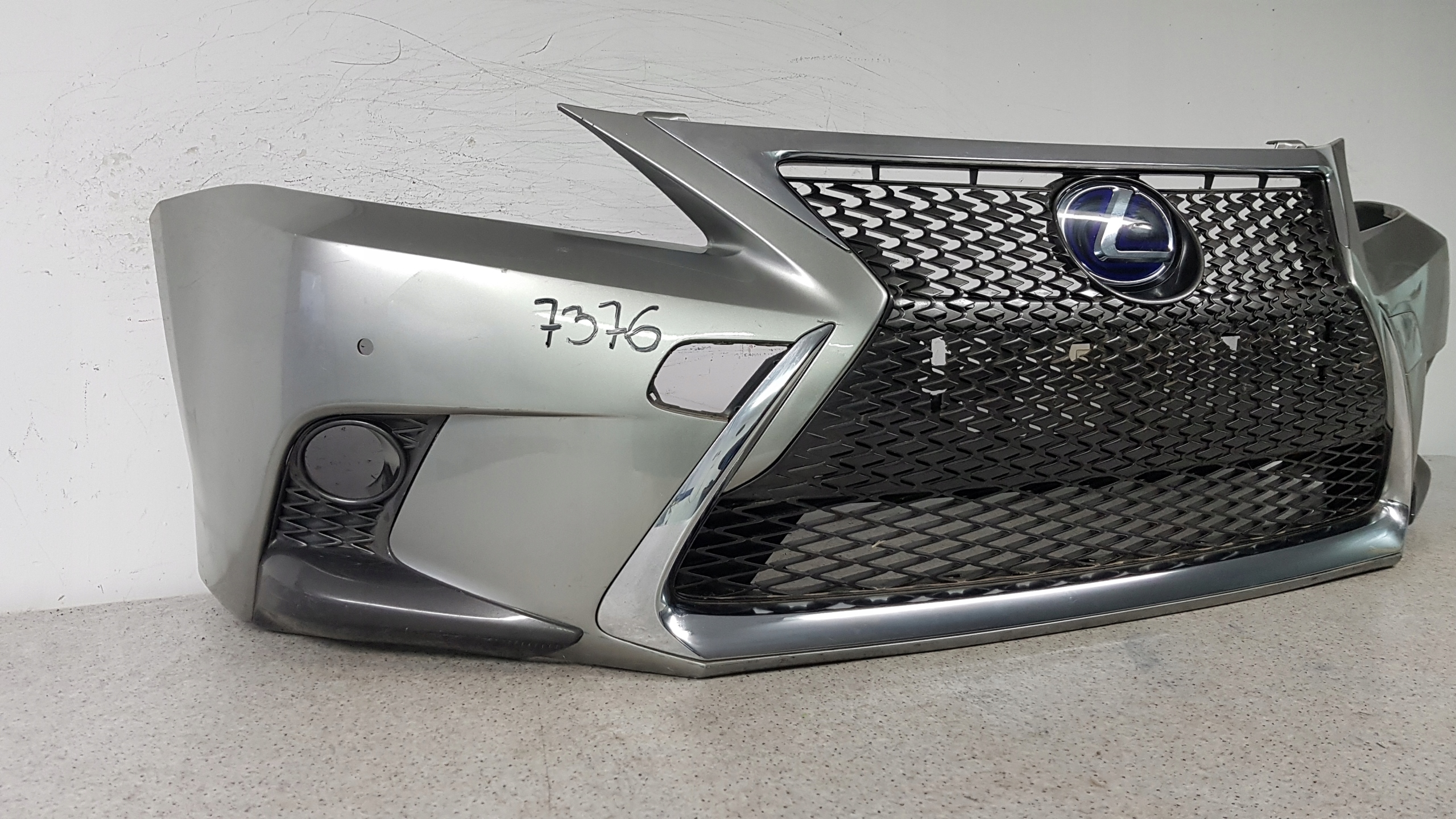 LEXUS CT 200 H F-SPORT 2014 - bumper front 7376