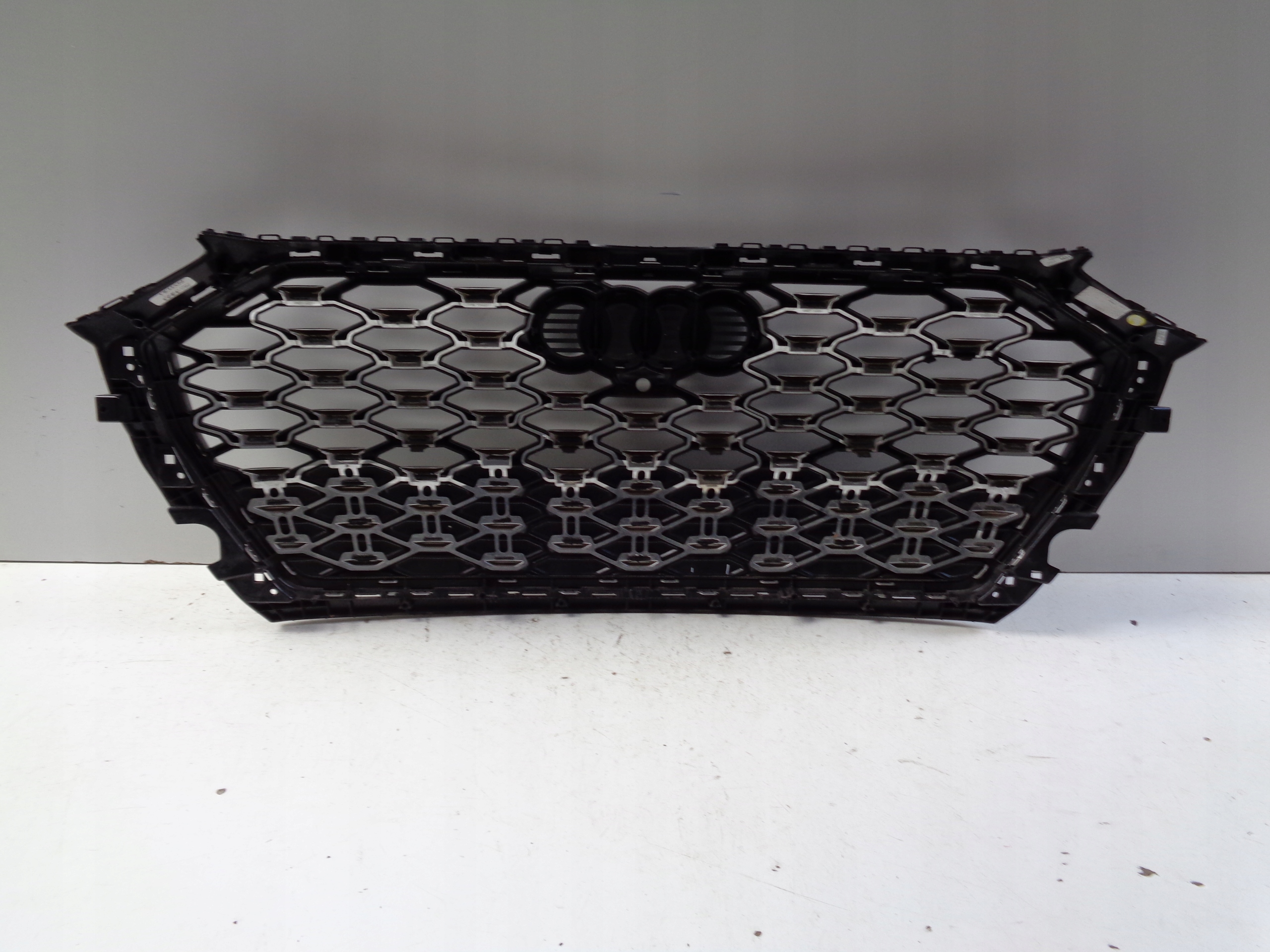 grille AUDI Q5 II 80A 20- LIFT