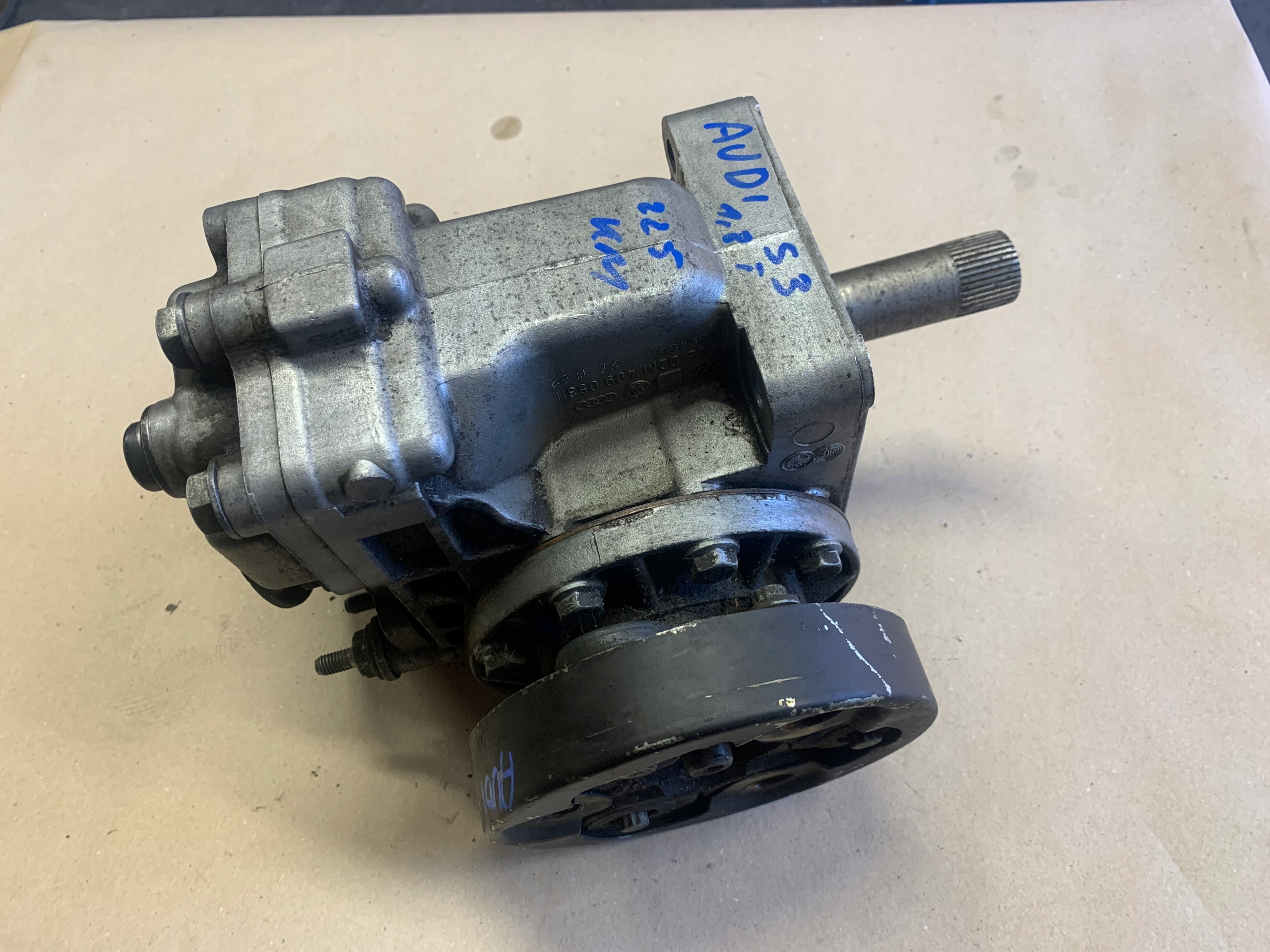 AUDI S3 TT 1.8T 225KM REDUKTOR gearboxes 02M409148B