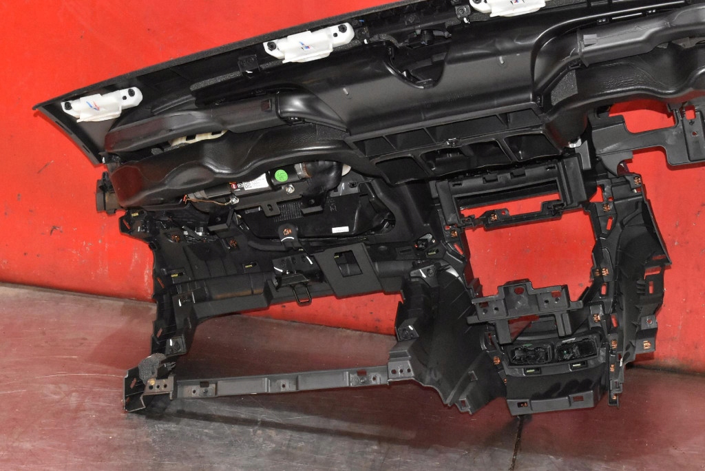 dashboard instrument panel console cockpit airbag EU OPEL MOKKA A 12-15