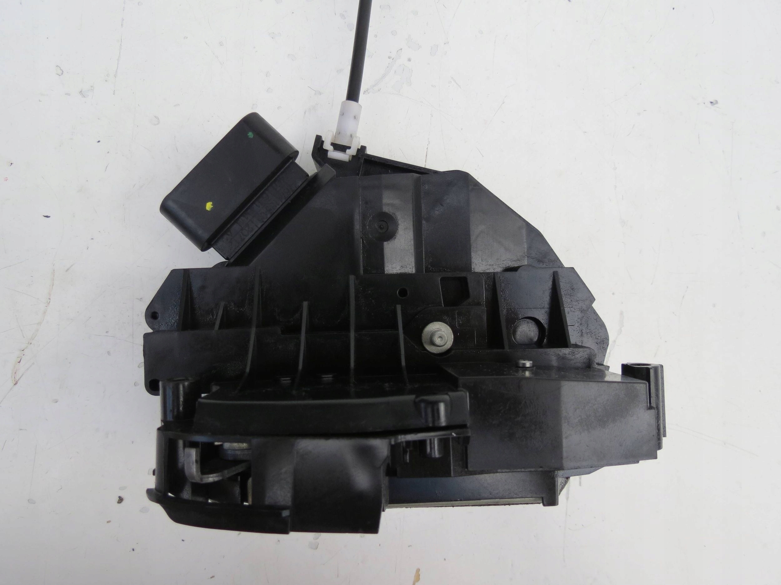 lock door left rear part VOLVO S60 2.0 31301742