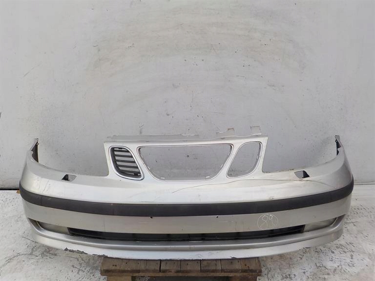 89 SAAB 9-5 and VECTOR washers bumper front front