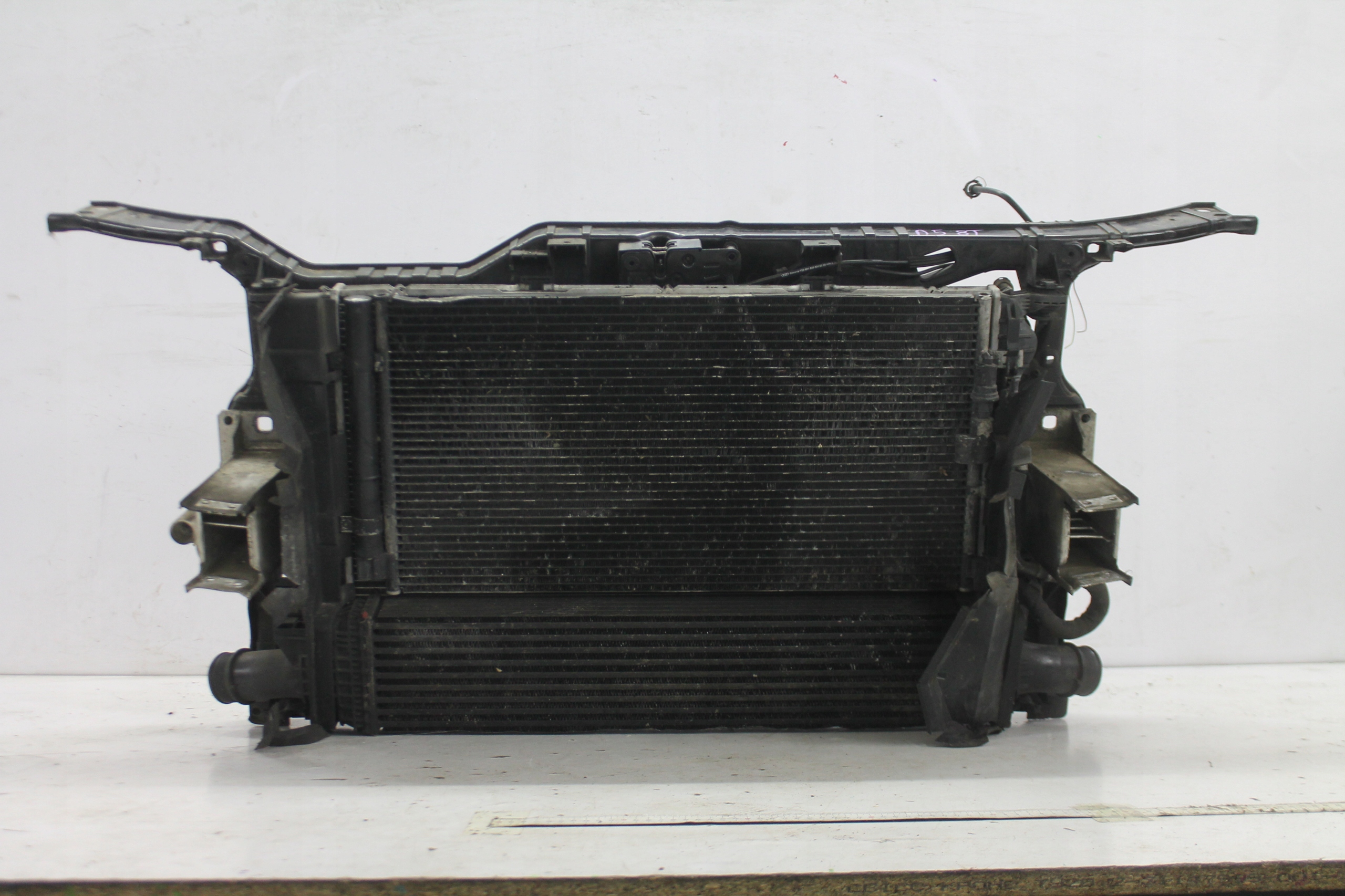 PAS PRZEDNI KOMPLET AUDI A5 8T LIFT 2.0 TDI 11-16