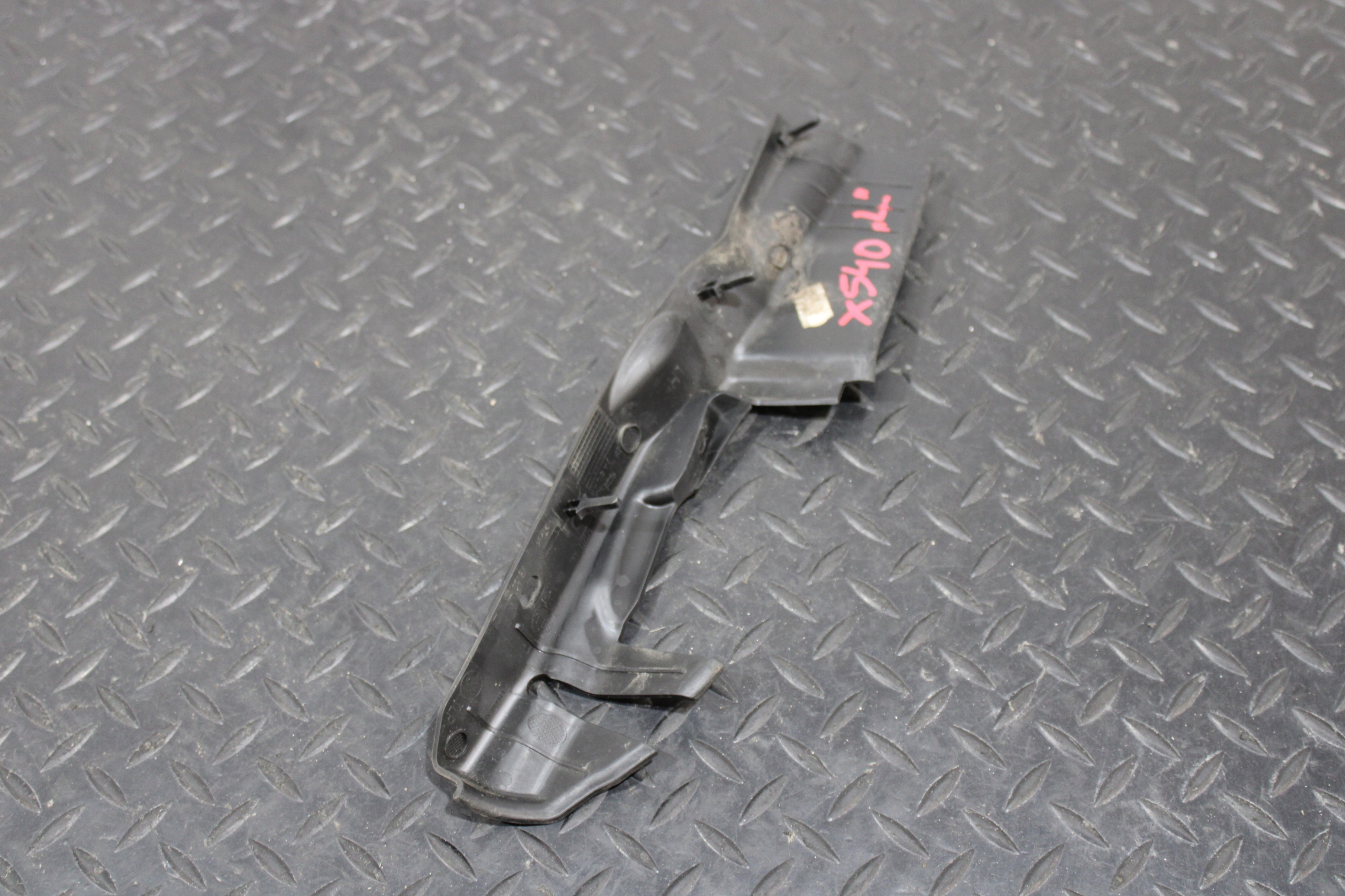 cover spoiler left JAGUAR E-PACE X540 LIFT M9C3-02253-AA