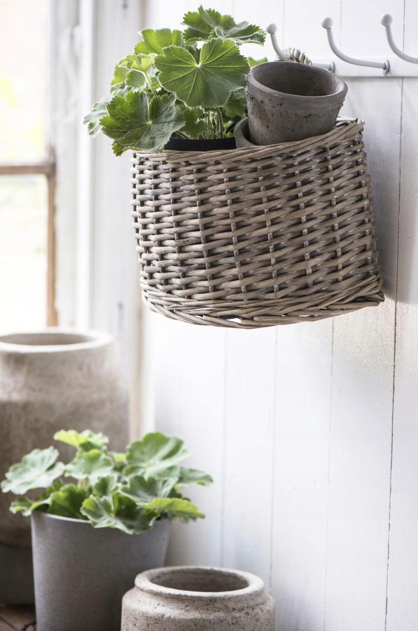 Ręcznie robiony kosz z uchwytem Ib Laursen